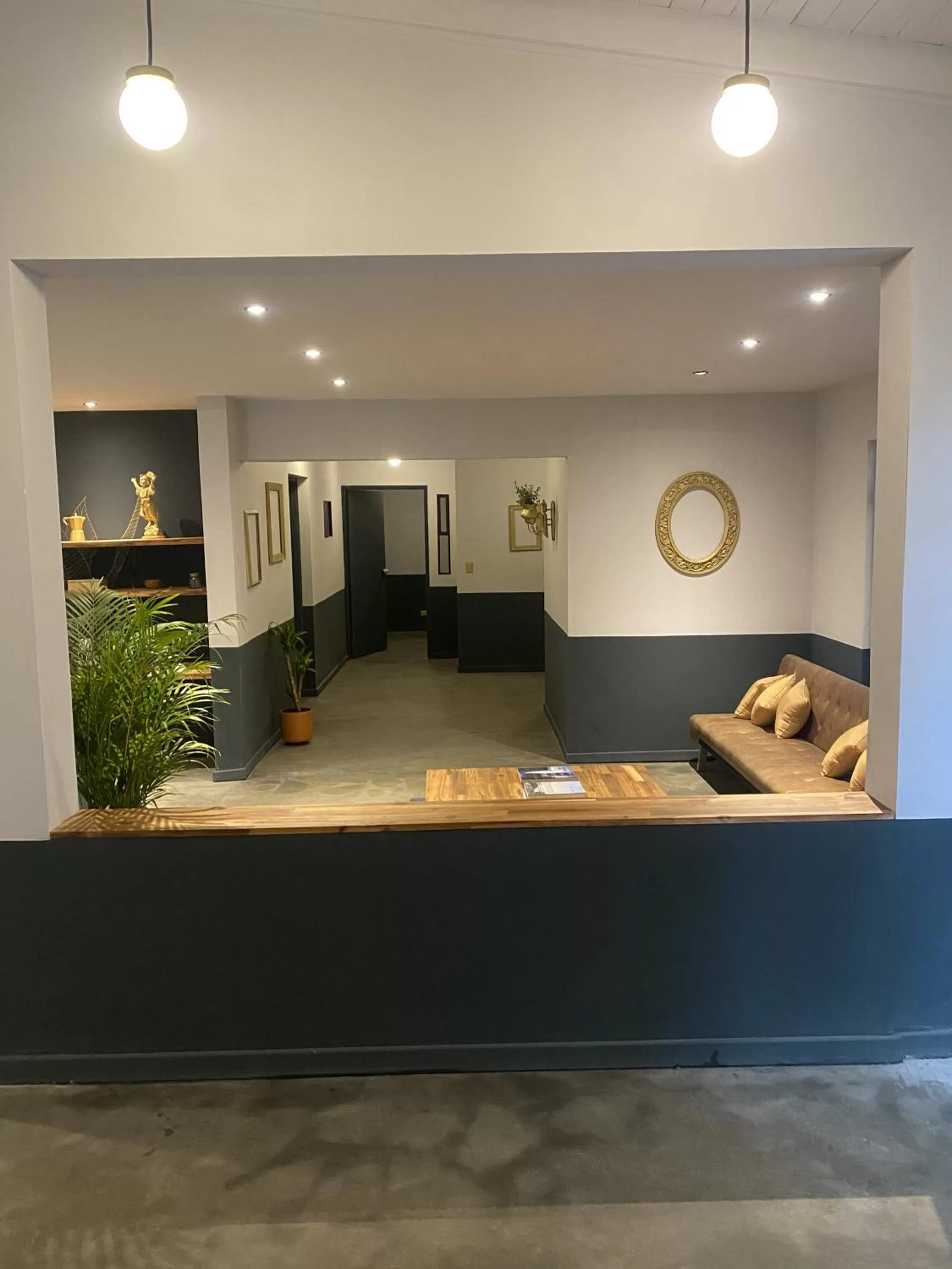  Small Double Room with Shared Bathroom in Hostal Boutique Casa Mosaiko Patio Bonito