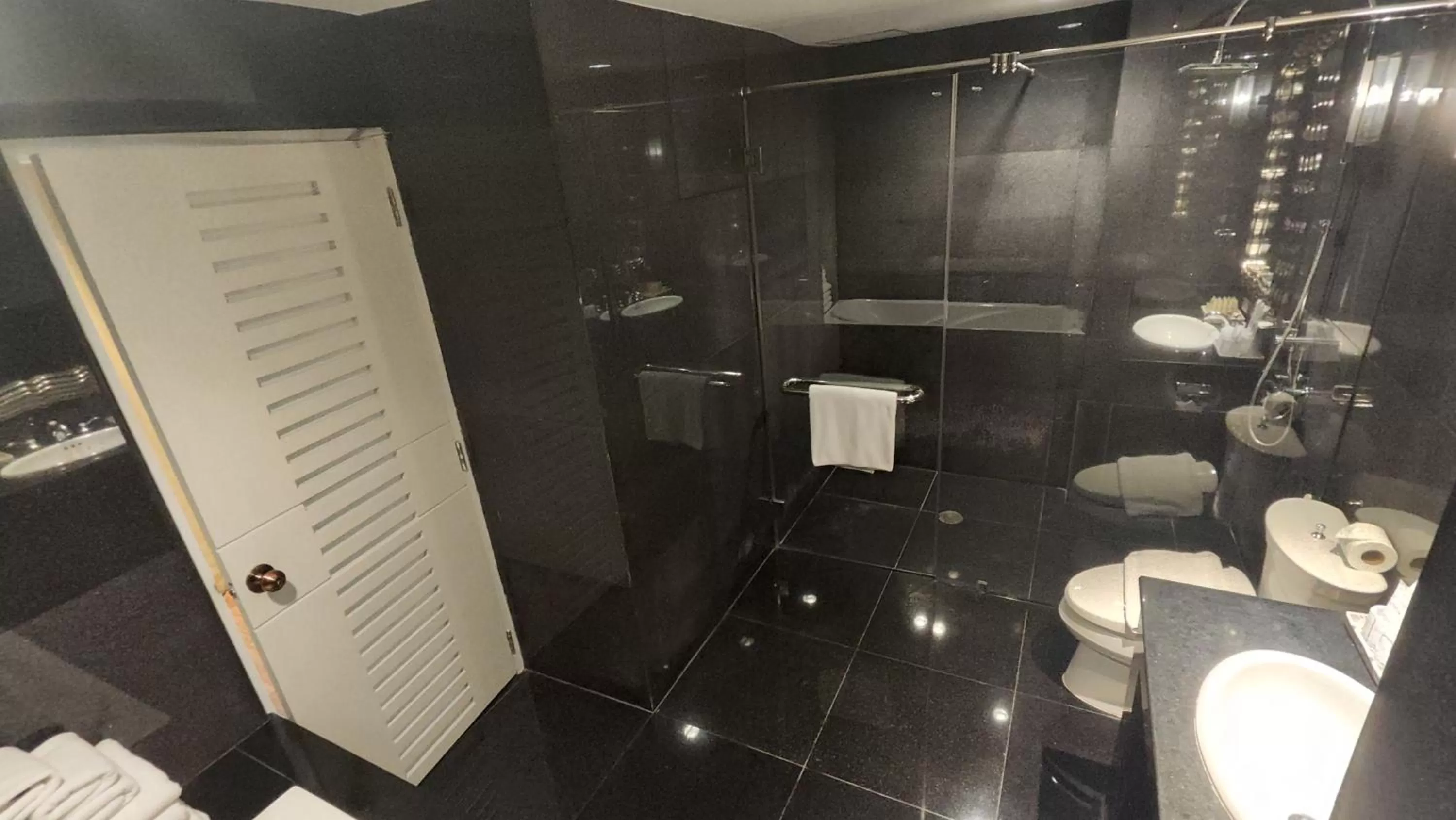 Bathroom in The Bless Hotel and Residence