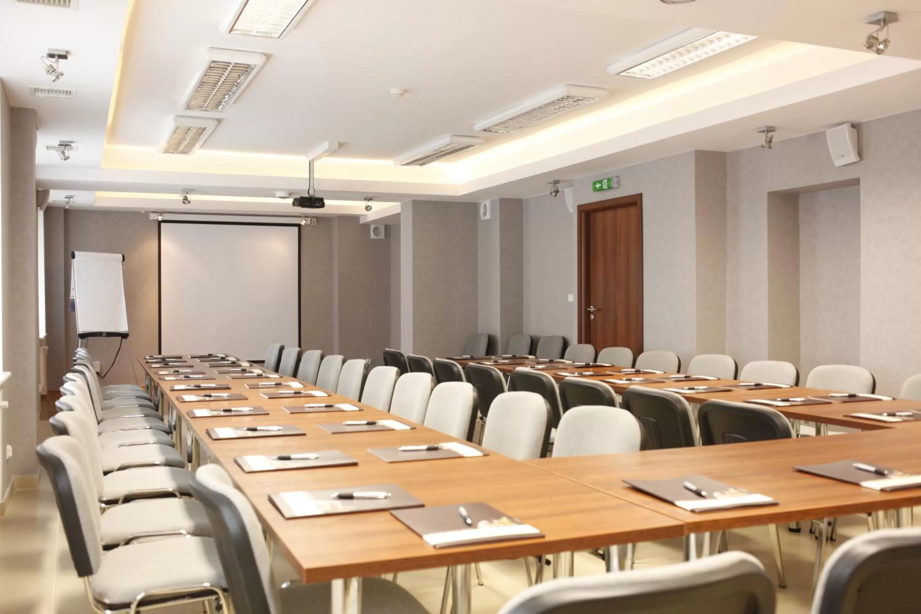 Meeting/conference room in Iskra