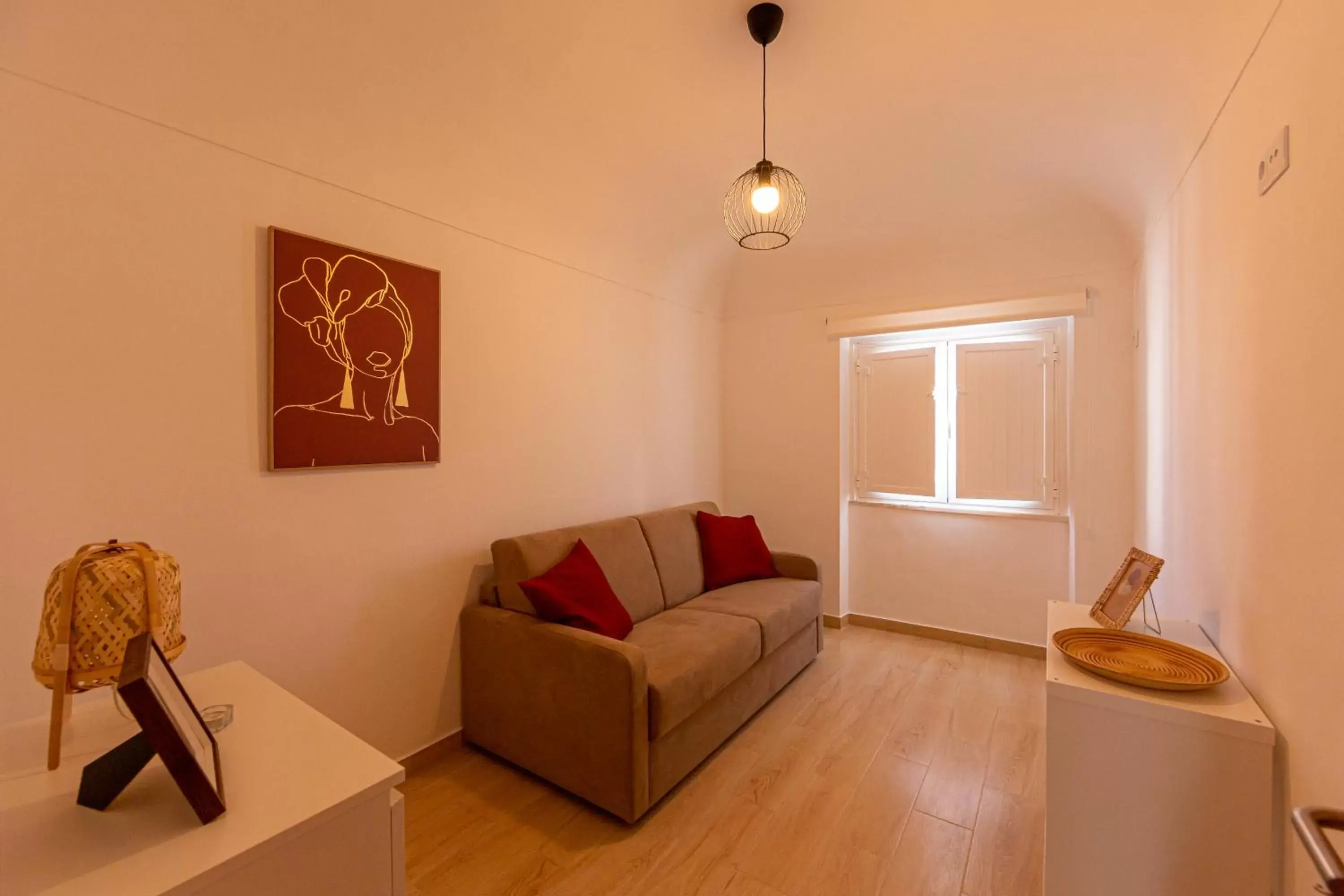 Living room, Seating Area in Luxury Palm Suites