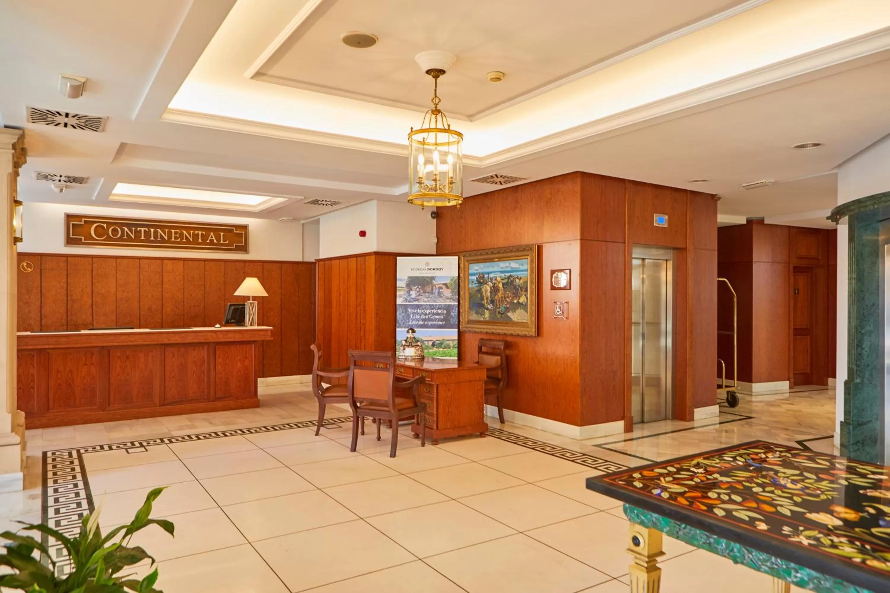 Lobby or reception in Bordoy Continental Palma