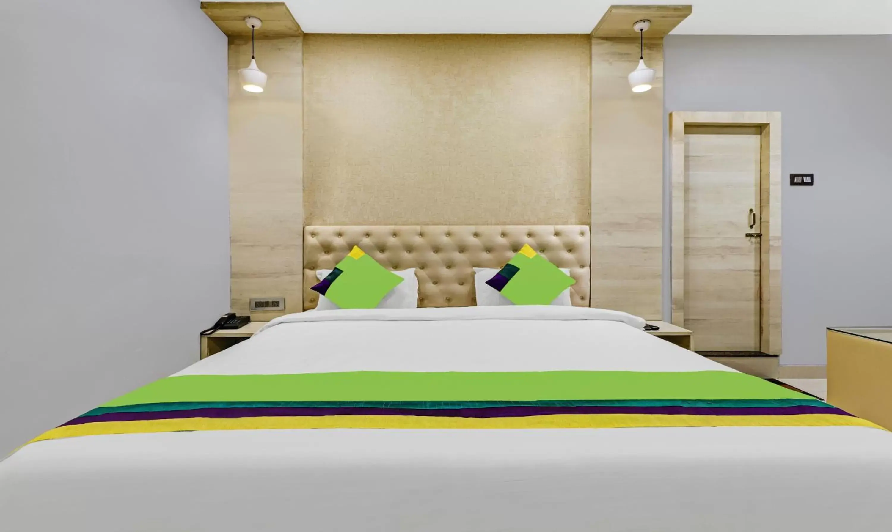 Bedroom, Bed in Treebo Spring Brook Bedroom, Bed in Treebo Spring Brook