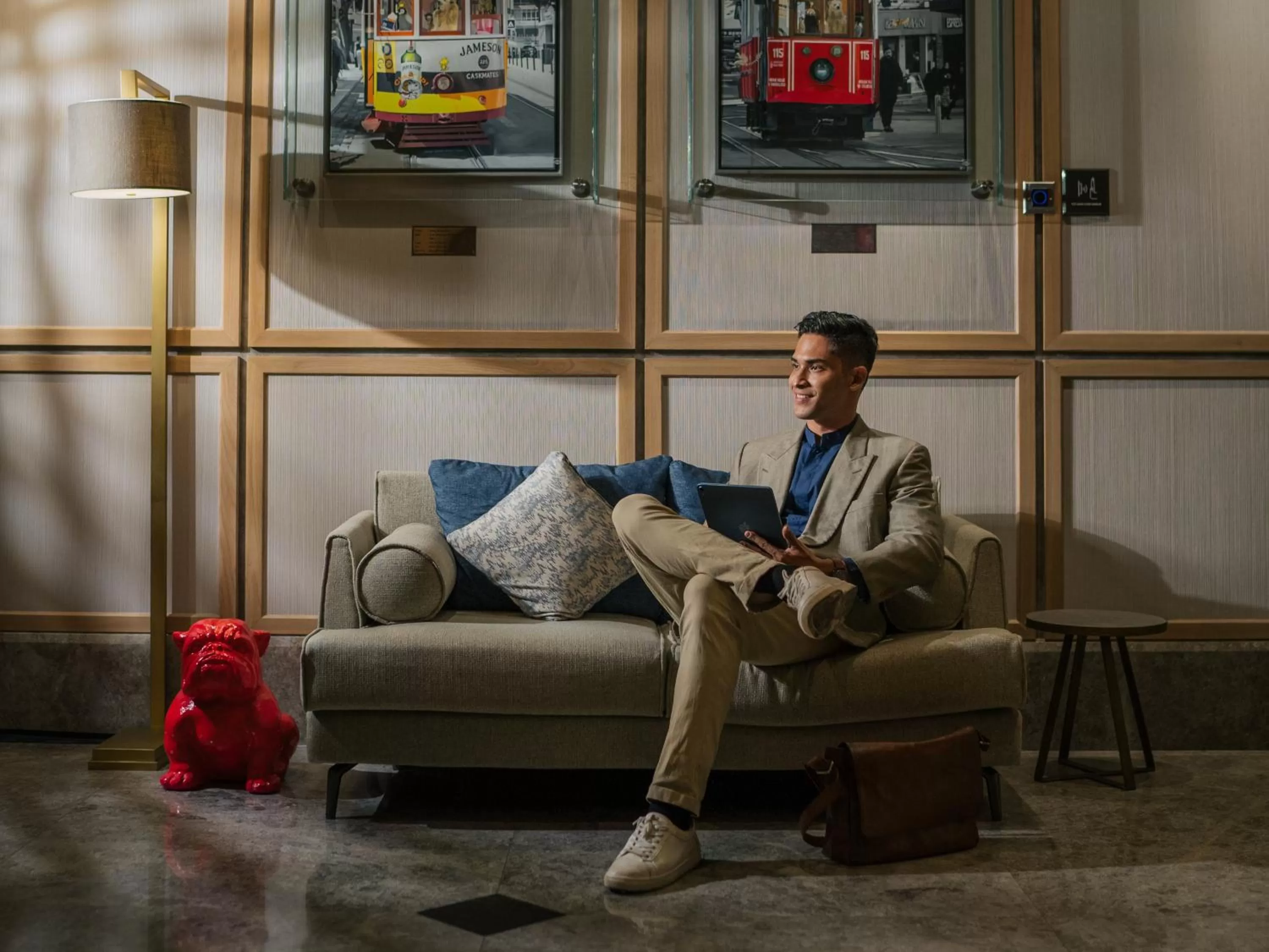 Business facilities in Four Points by Sheraton Surabaya, Pakuwon Indah