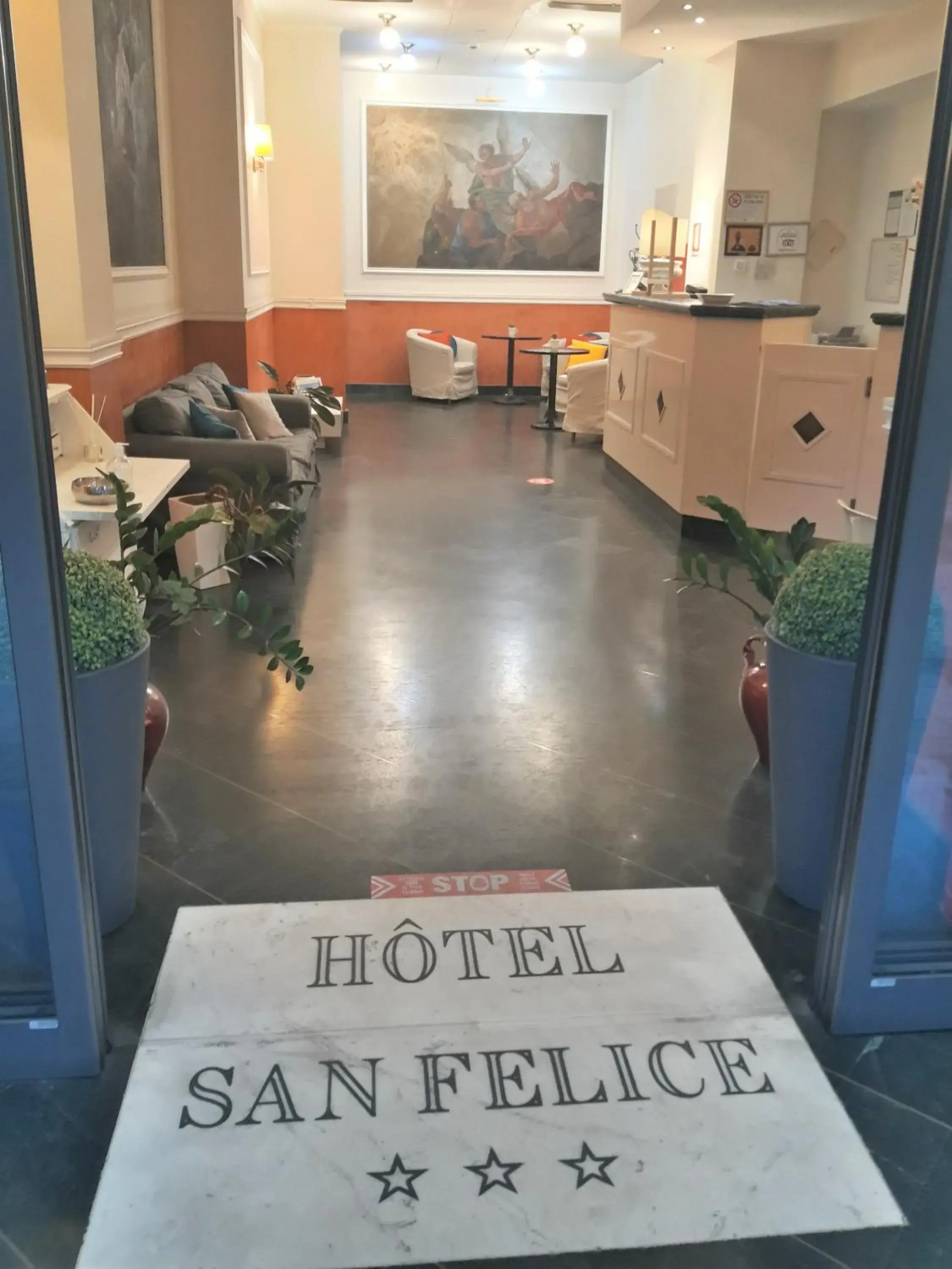 Lobby or reception in Hotel San Felice