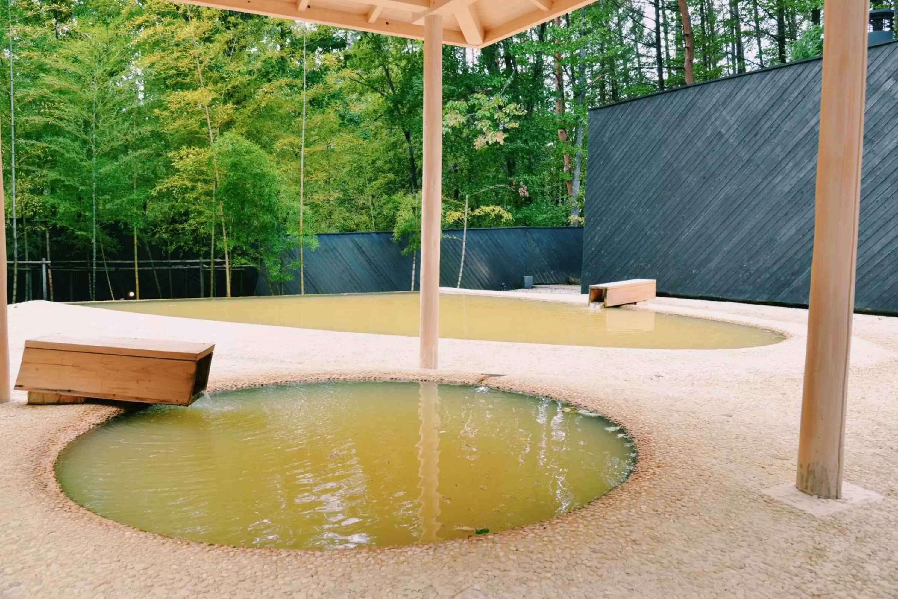 Hot Spring Bath, Swimming Pool in HOTEL KEYFOREST HOKUTO