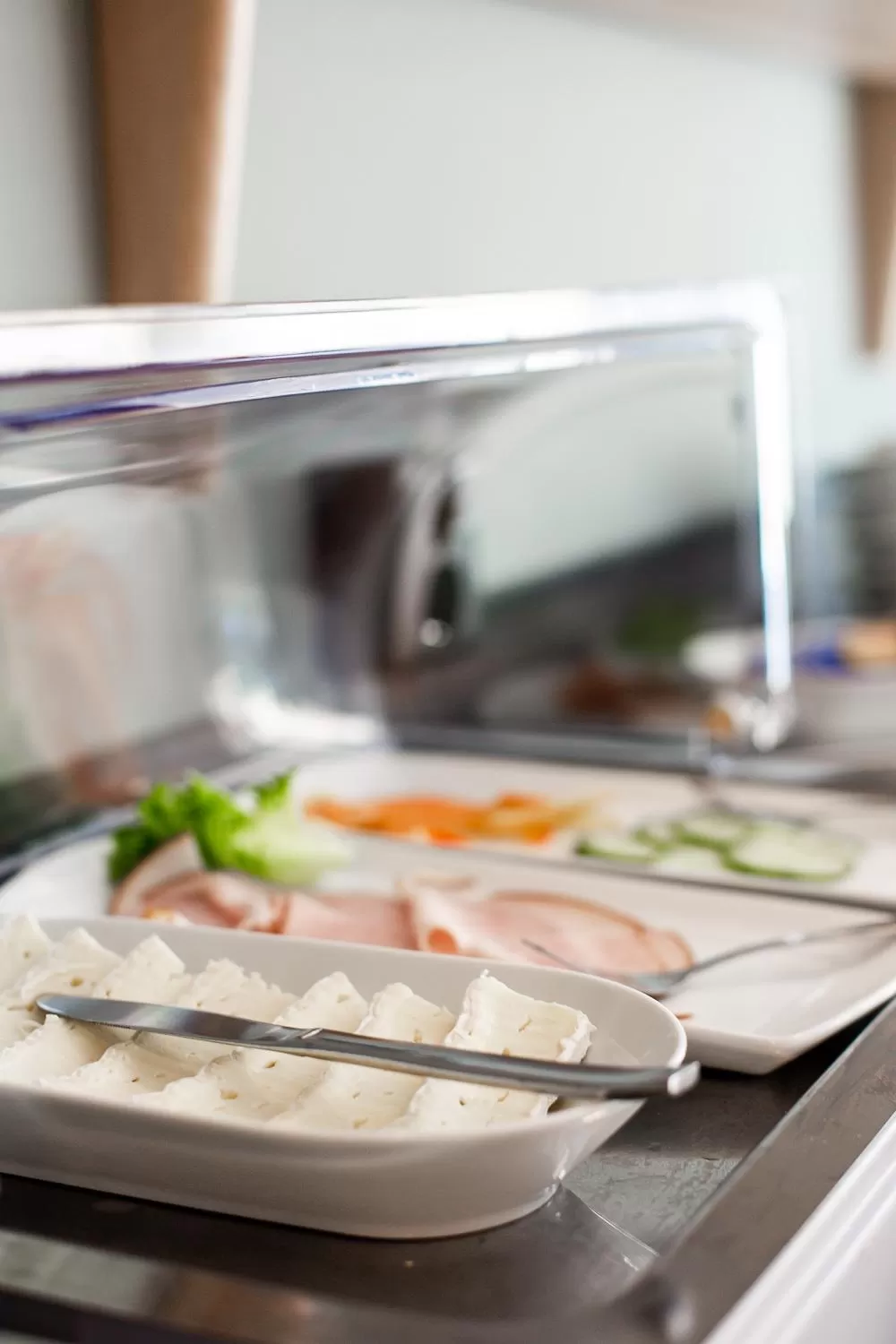 Buffet breakfast in Duvan Hotell & Konferens