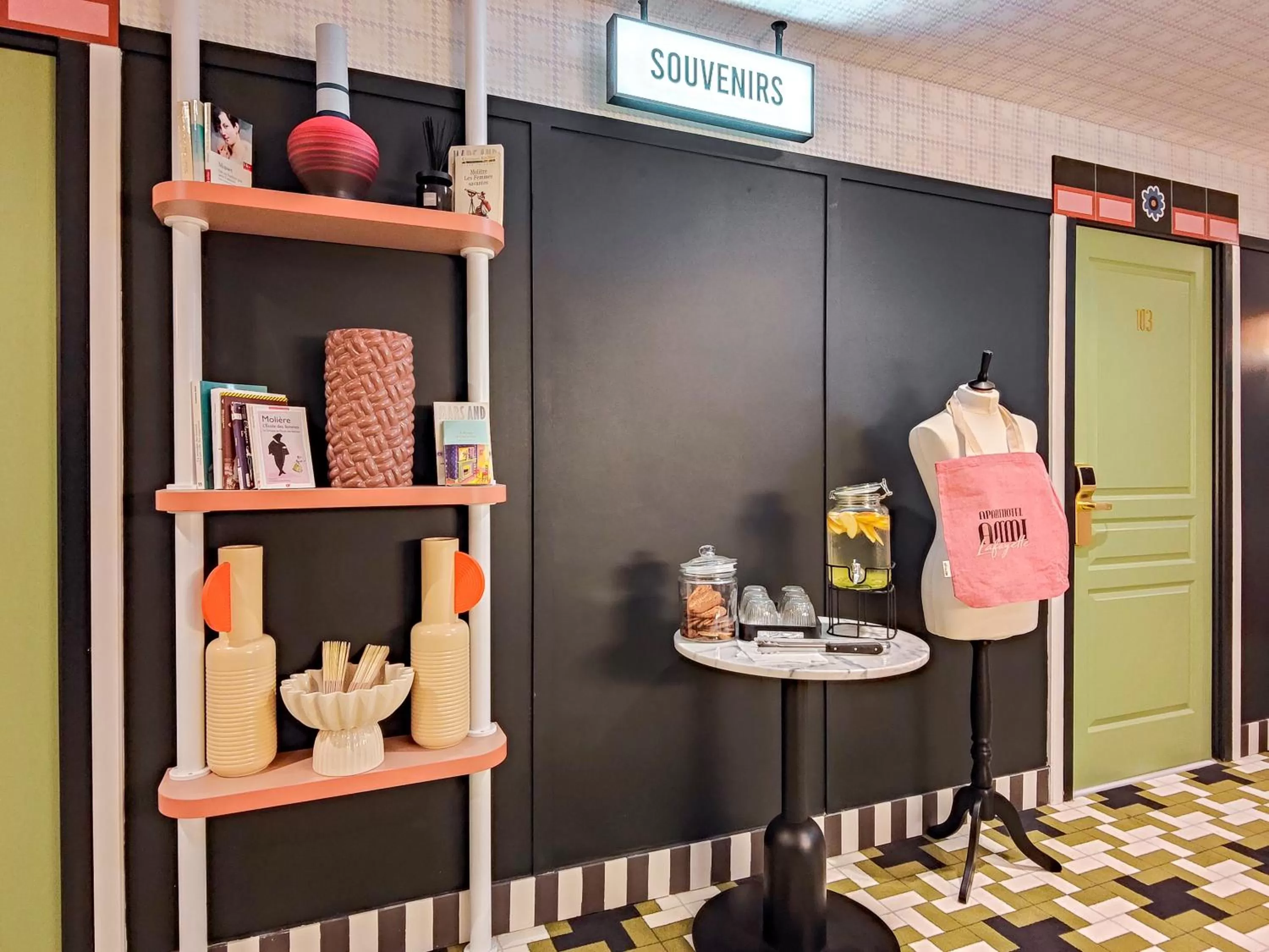 Decorative detail in Hotel Aparthotel AMMI Nice Lafayette