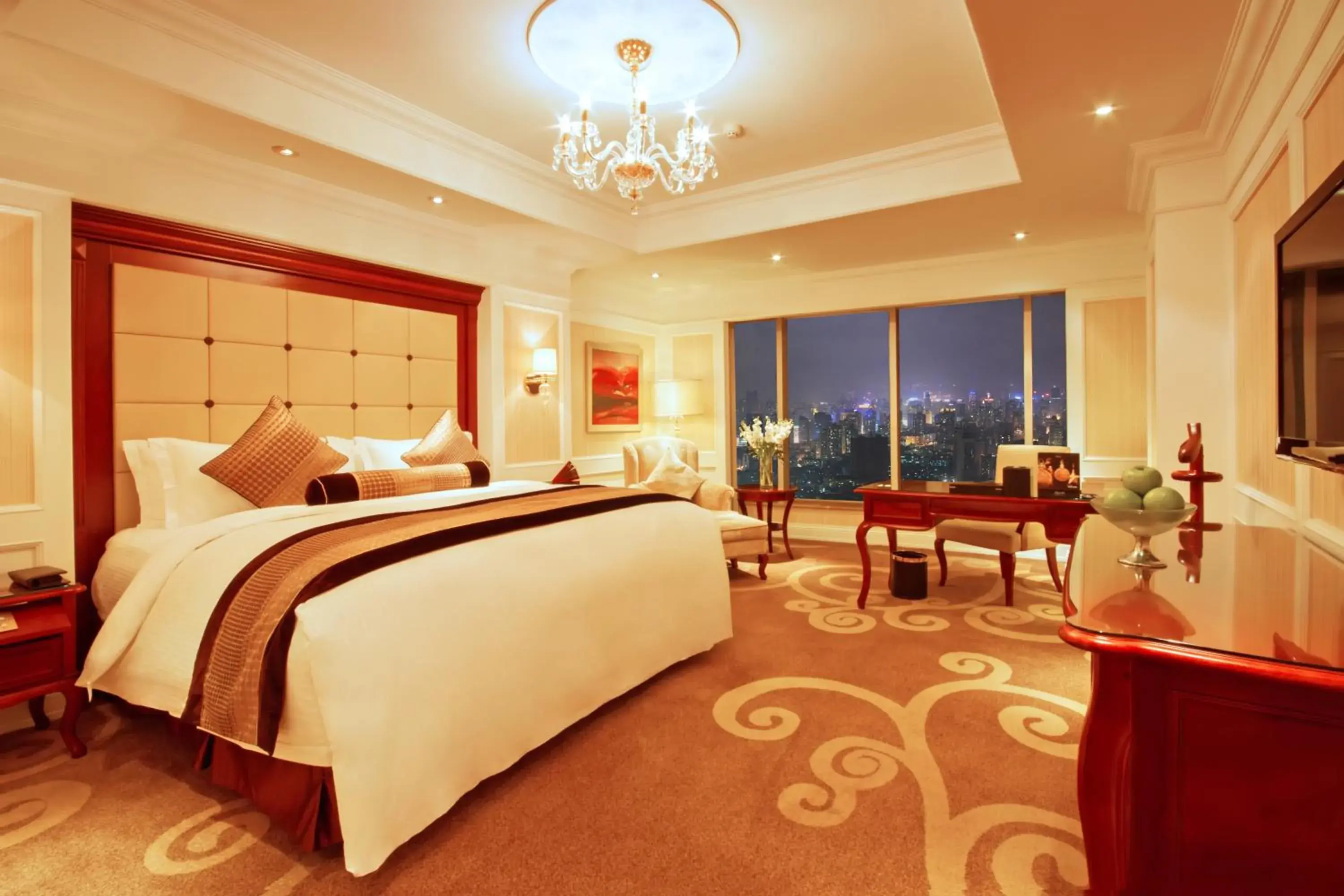 Bedroom in Guiyang Kempinski Hotel