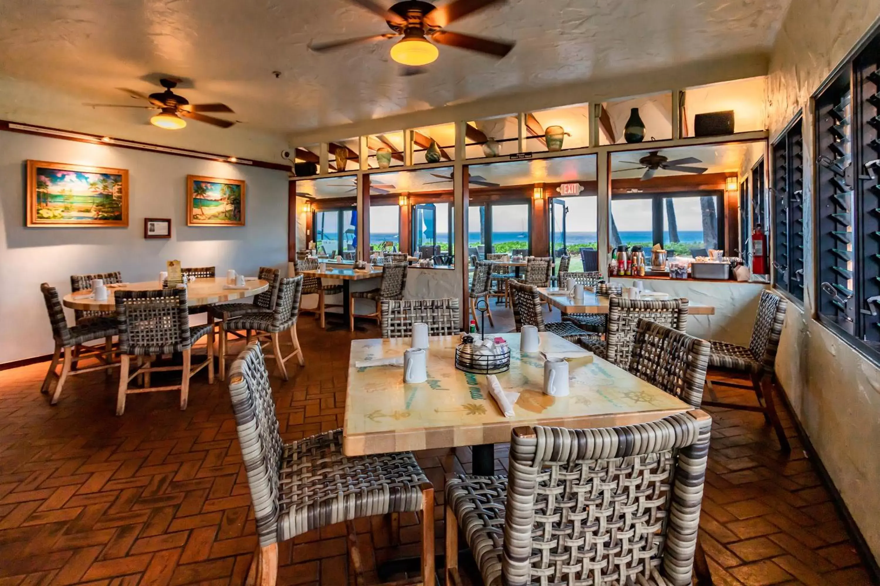 Restaurant/Places to Eat in Aston Maui Kaanapali Villas