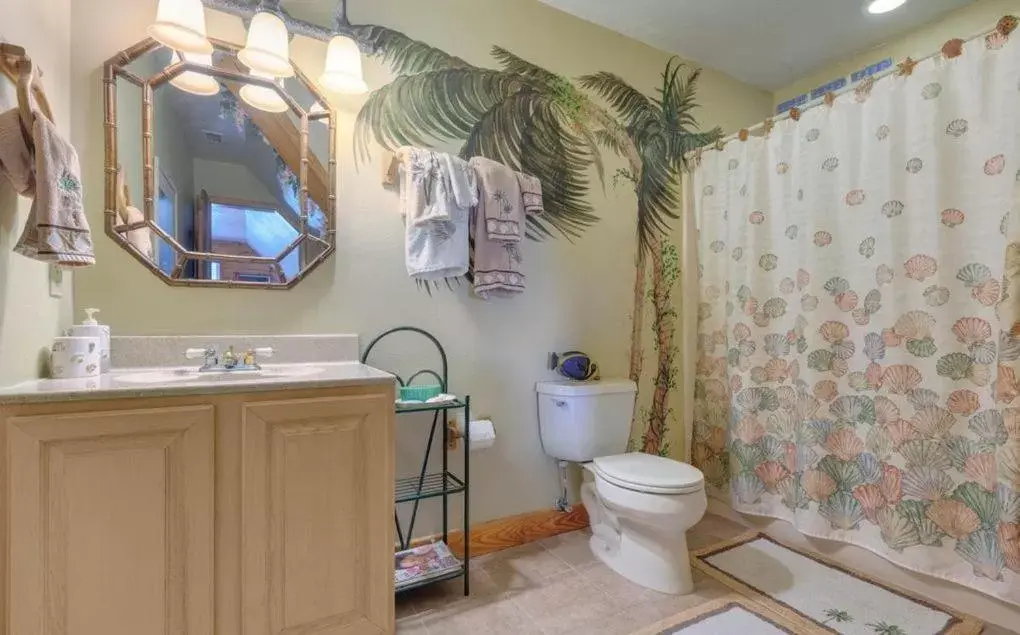 Bathroom in Cabin On The Lake