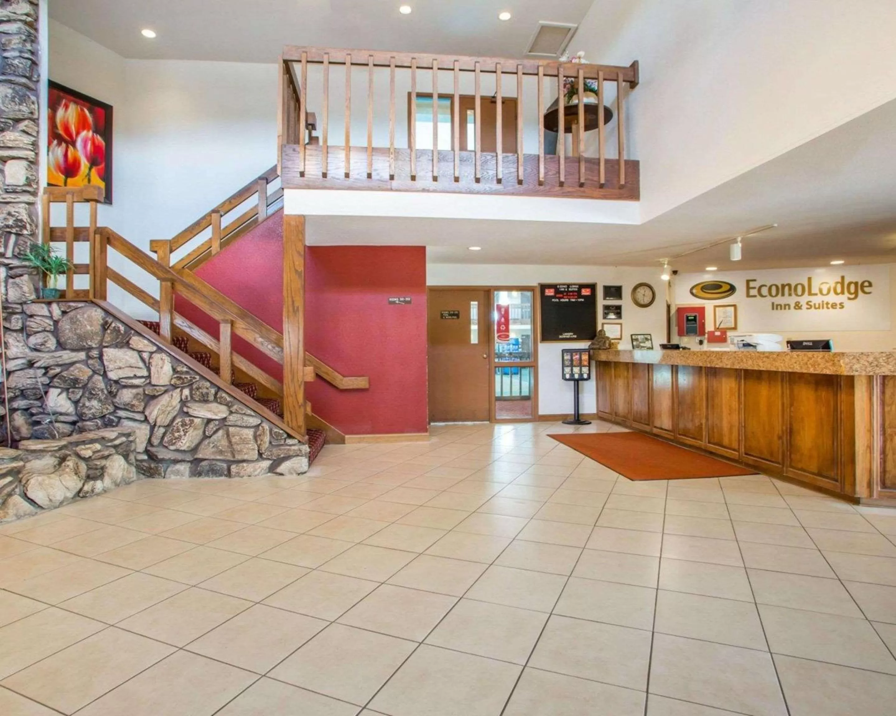 Lobby or reception in University Inn & Suites