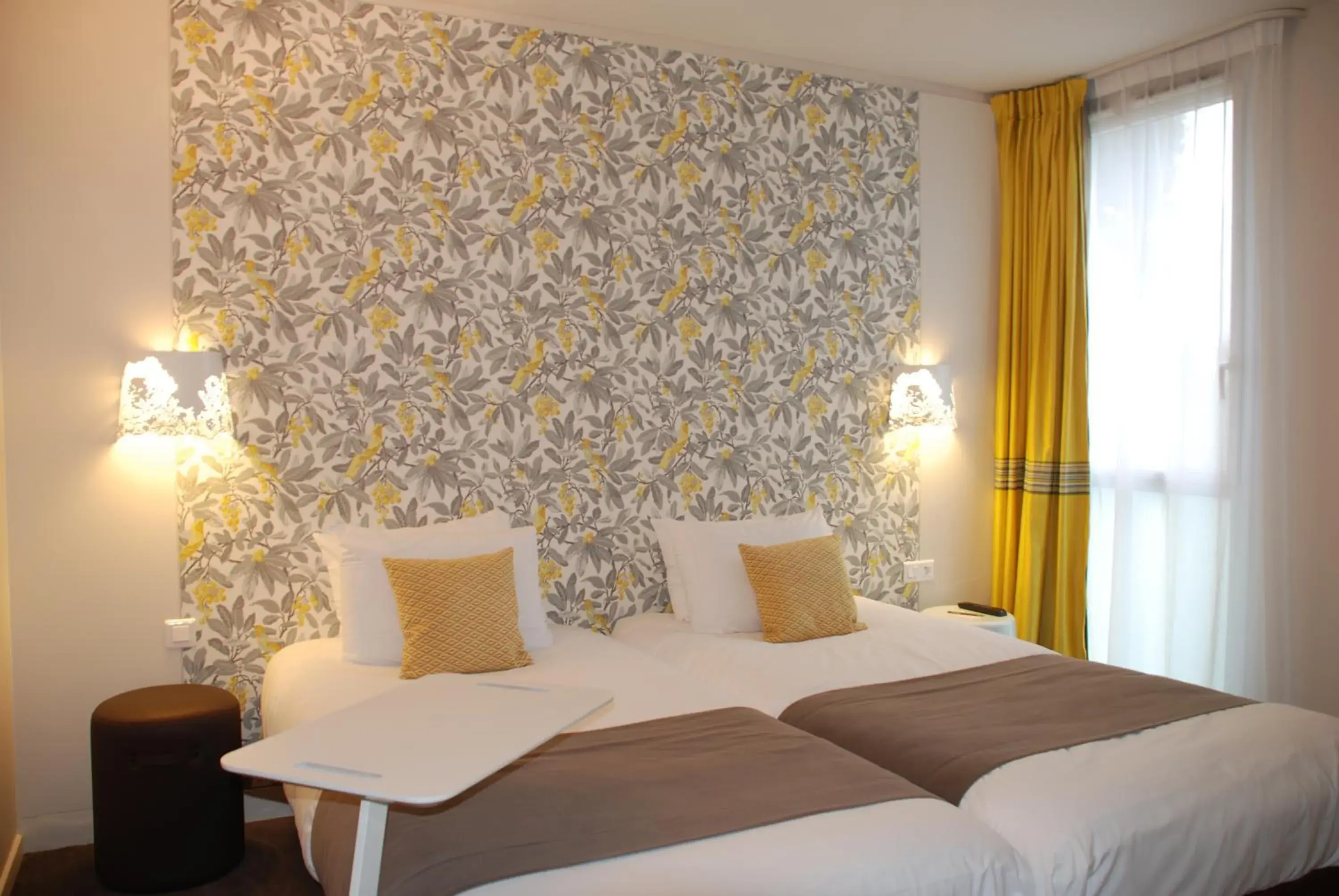 Photo of the whole room, Bed in Mercure Le Mans Batignolles