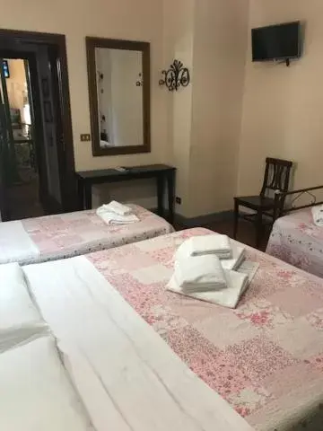 Bed in Hotel Panda