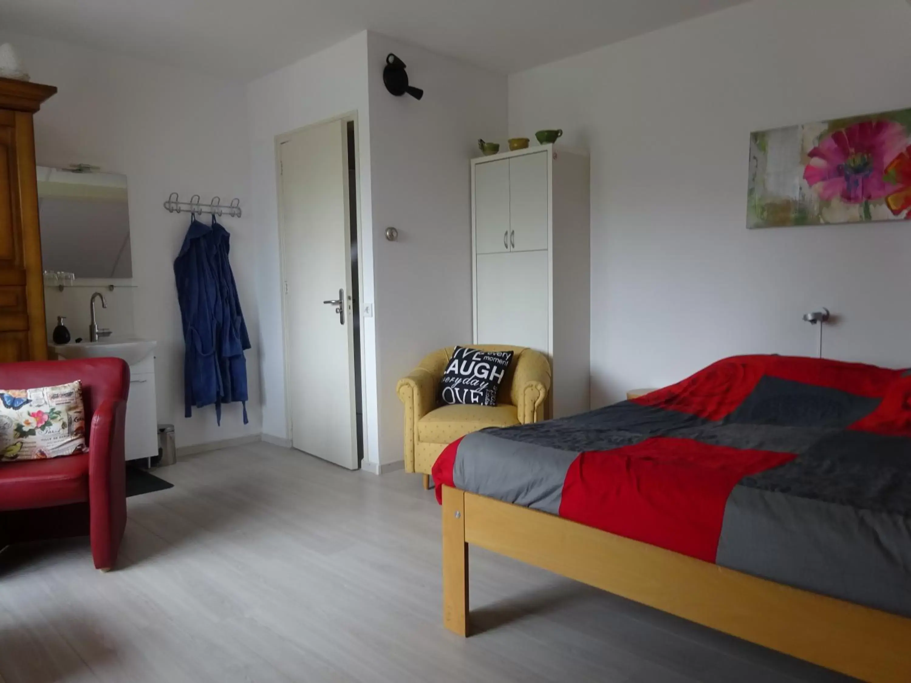 Superior Triple Room in B&B Mendelts Superior Triple Room in B&B Mendelts