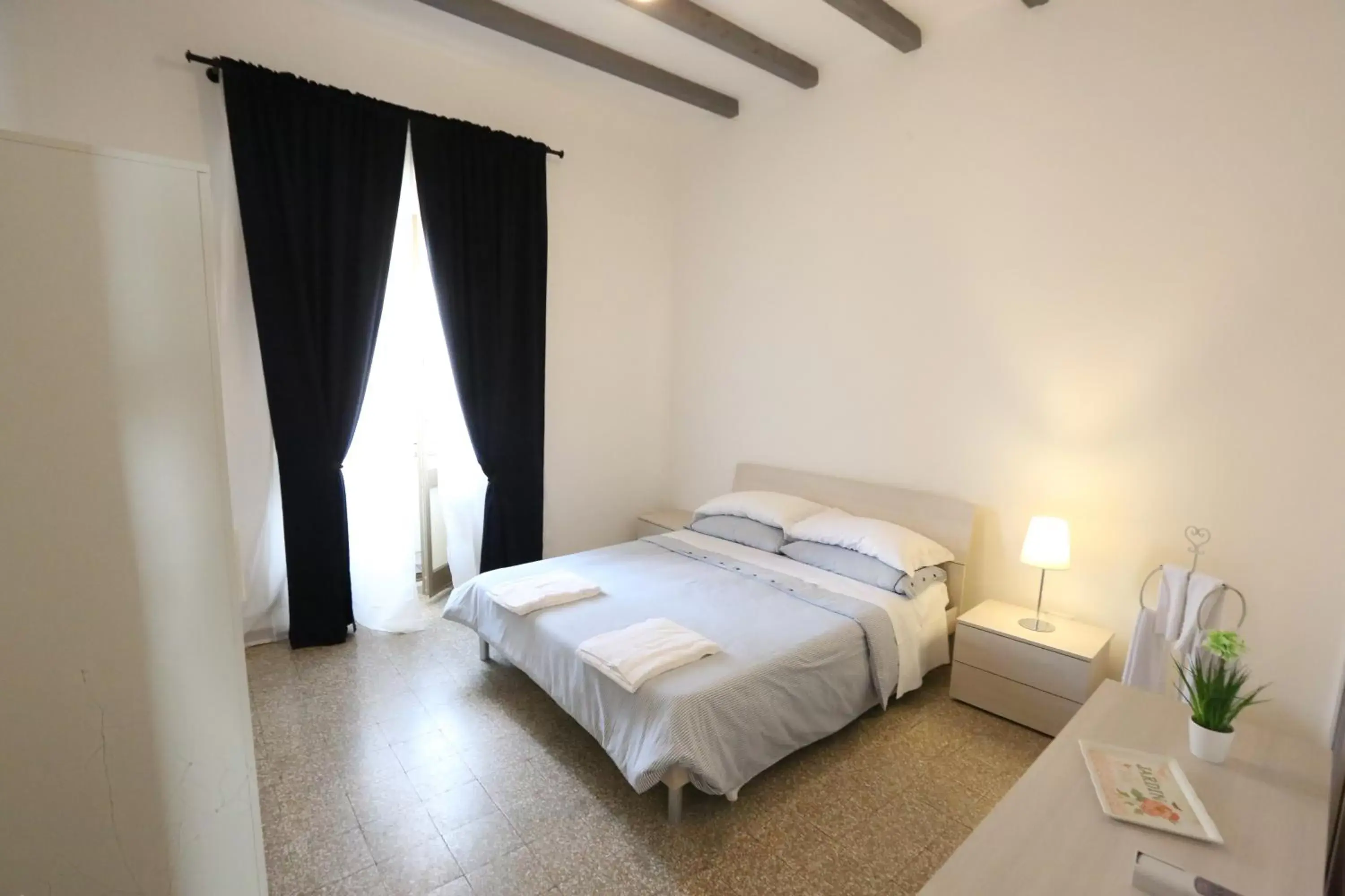 Bedroom, Bed in B&B Corso Italia 58