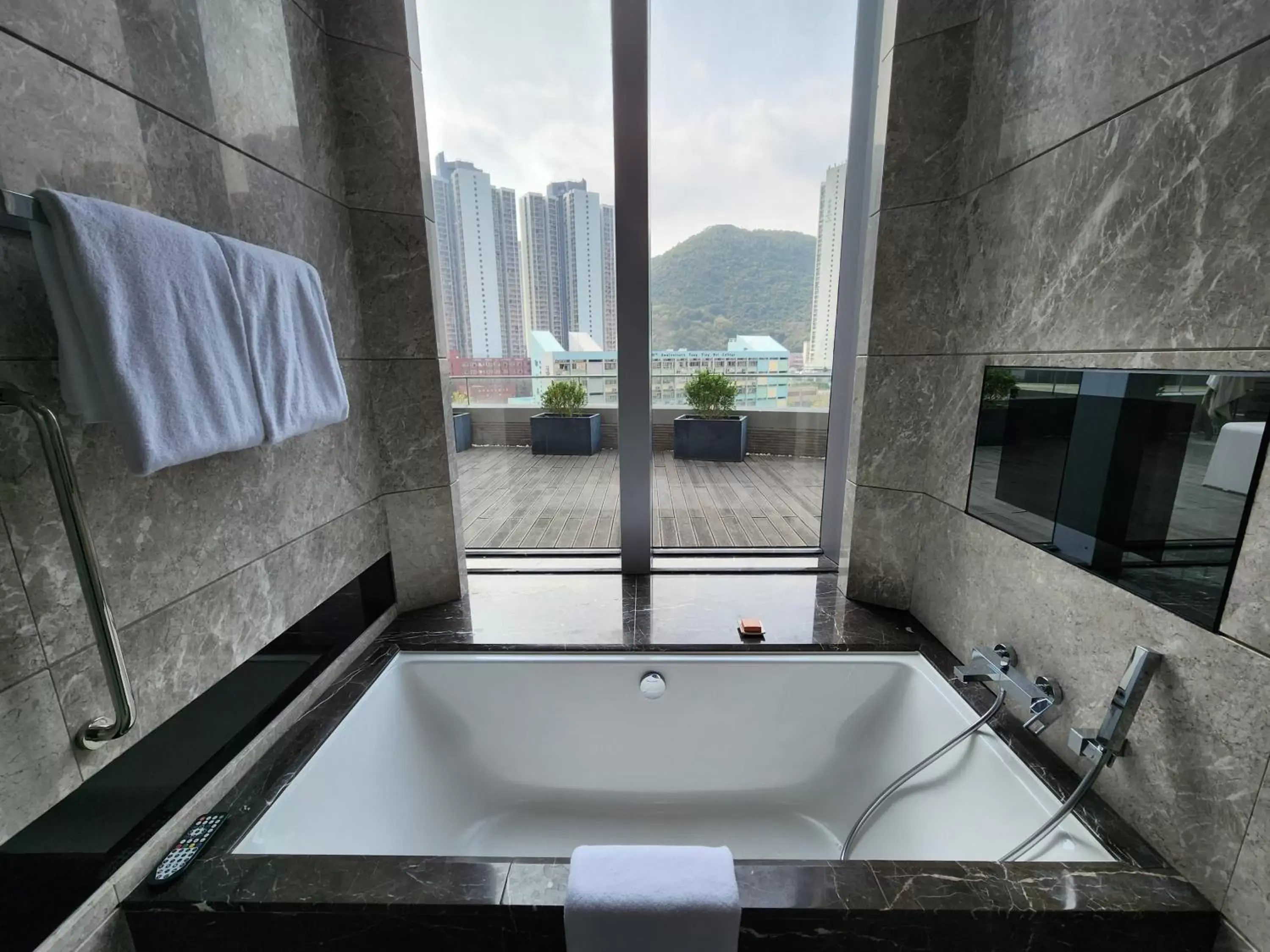 Bath in Crowne Plaza Hong Kong Kowloon East, an IHG Hotel