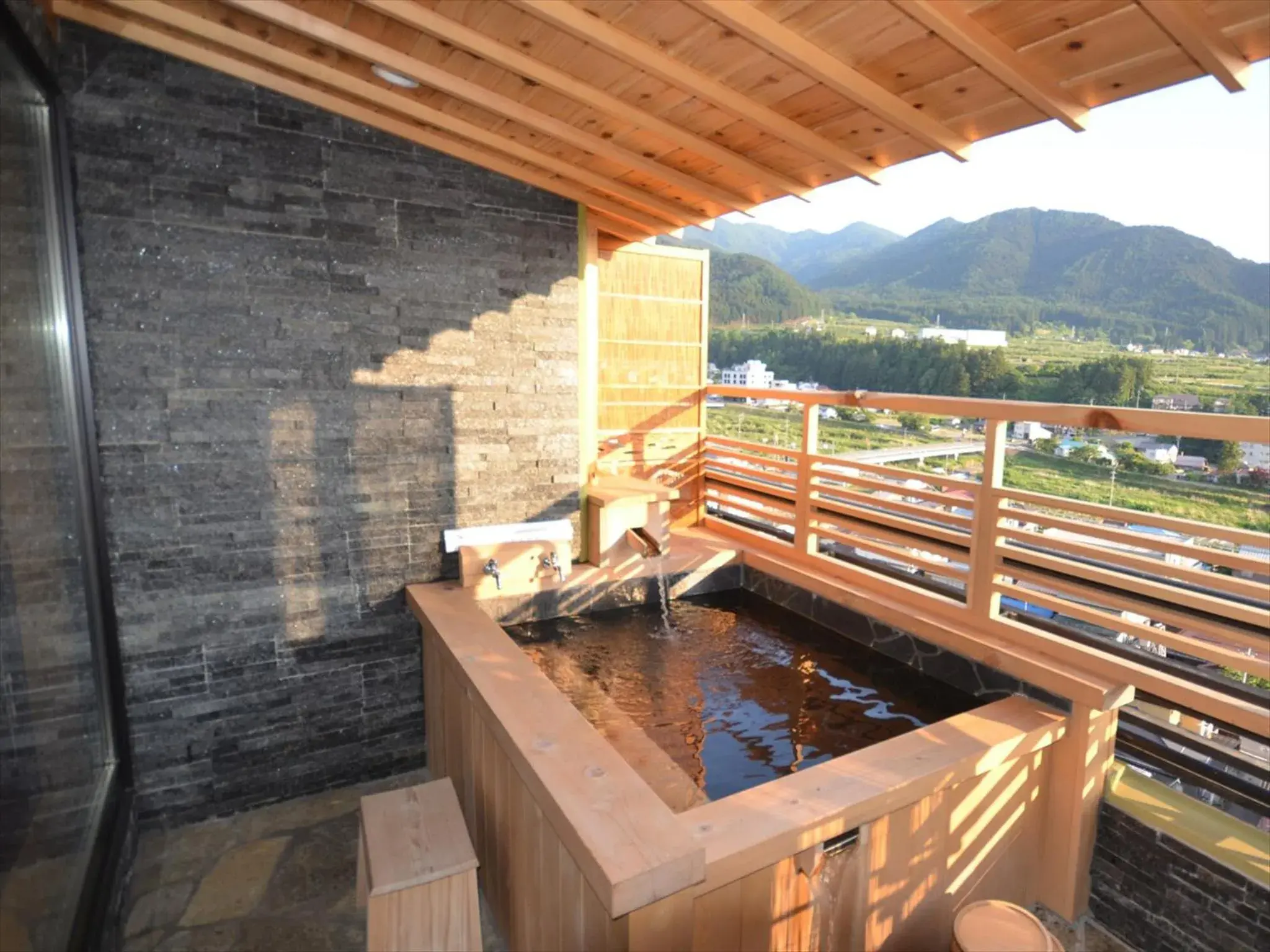 Twin Room with Private External Bathroom - single occupancy in Ryokan Biyunoyado