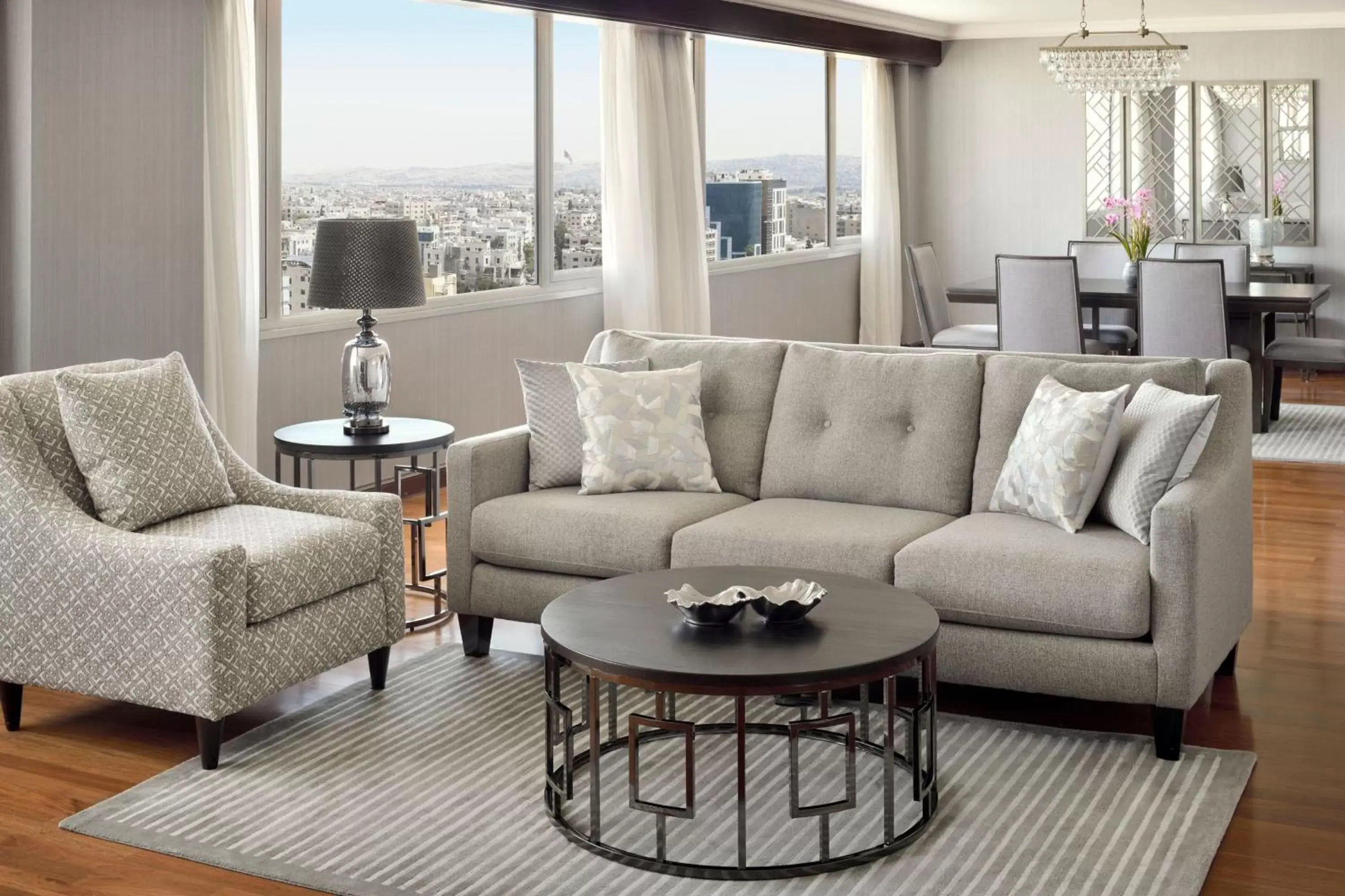 Living room, Seating Area in Amman Marriott Hotel