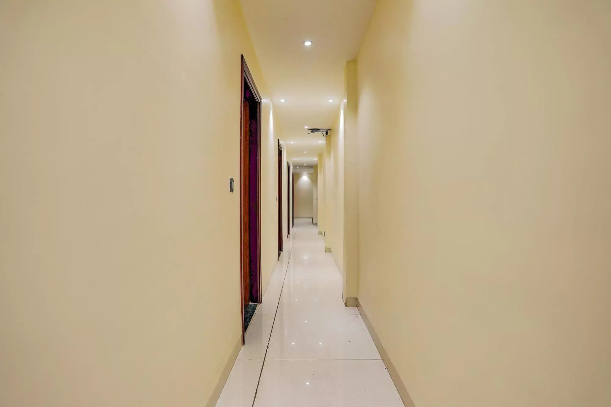 Lobby or reception in FabHotel Day2Day Lobby or reception in FabHotel Day2Day