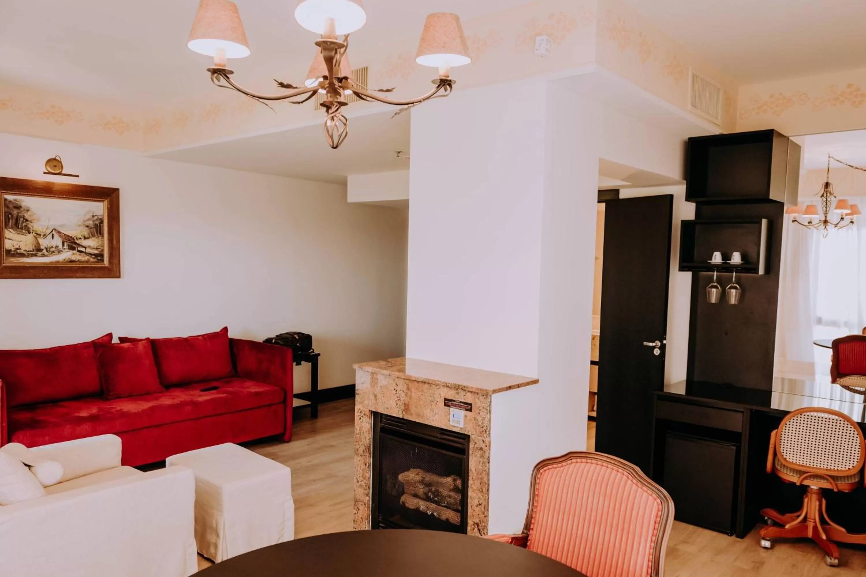 Bedroom, Seating Area in Hotel & Spa do Vinho, Autograph Collection