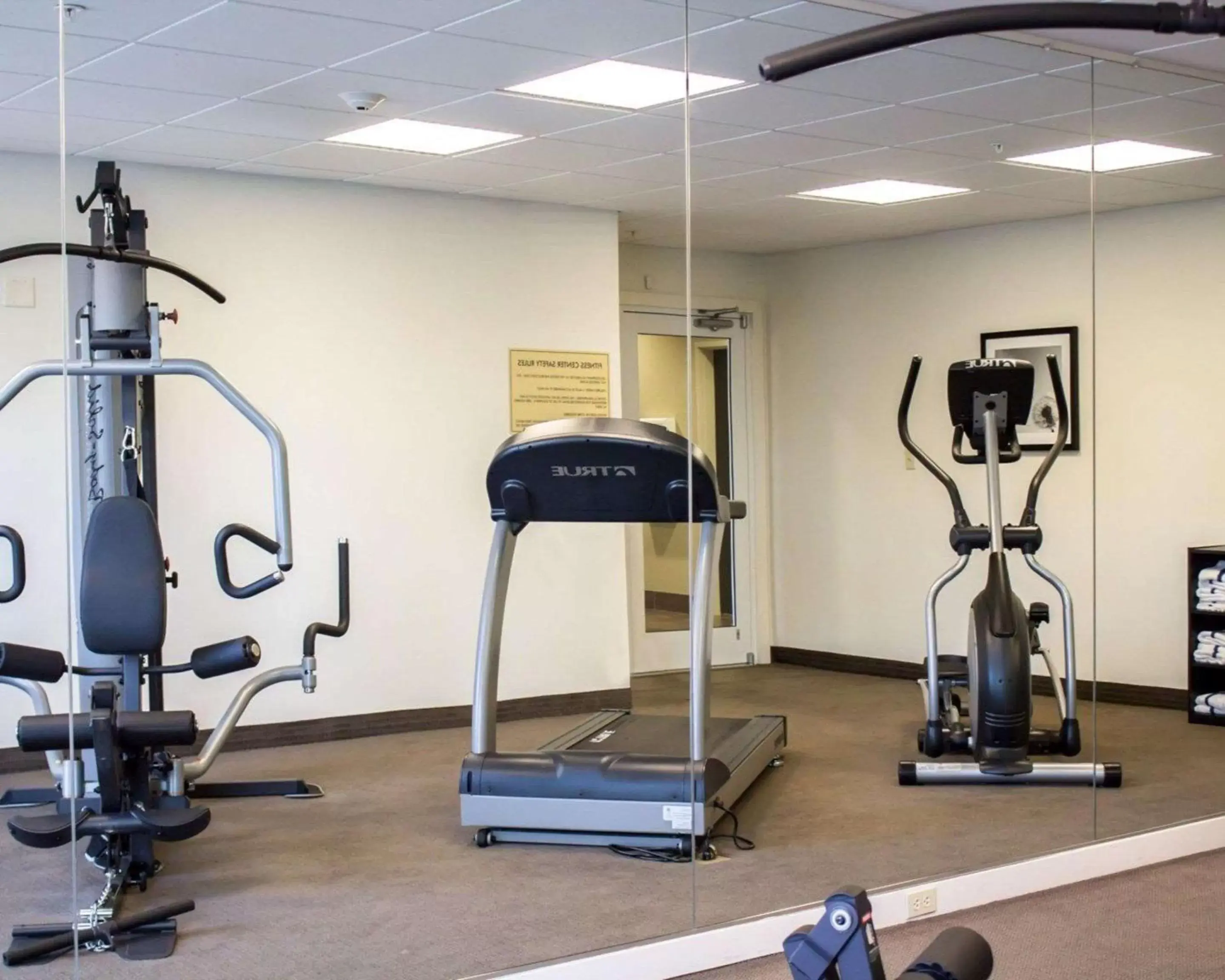 Fitness centre/facilities, Fitness Center/Facilities in Sleep Inn & Suites Moundsville