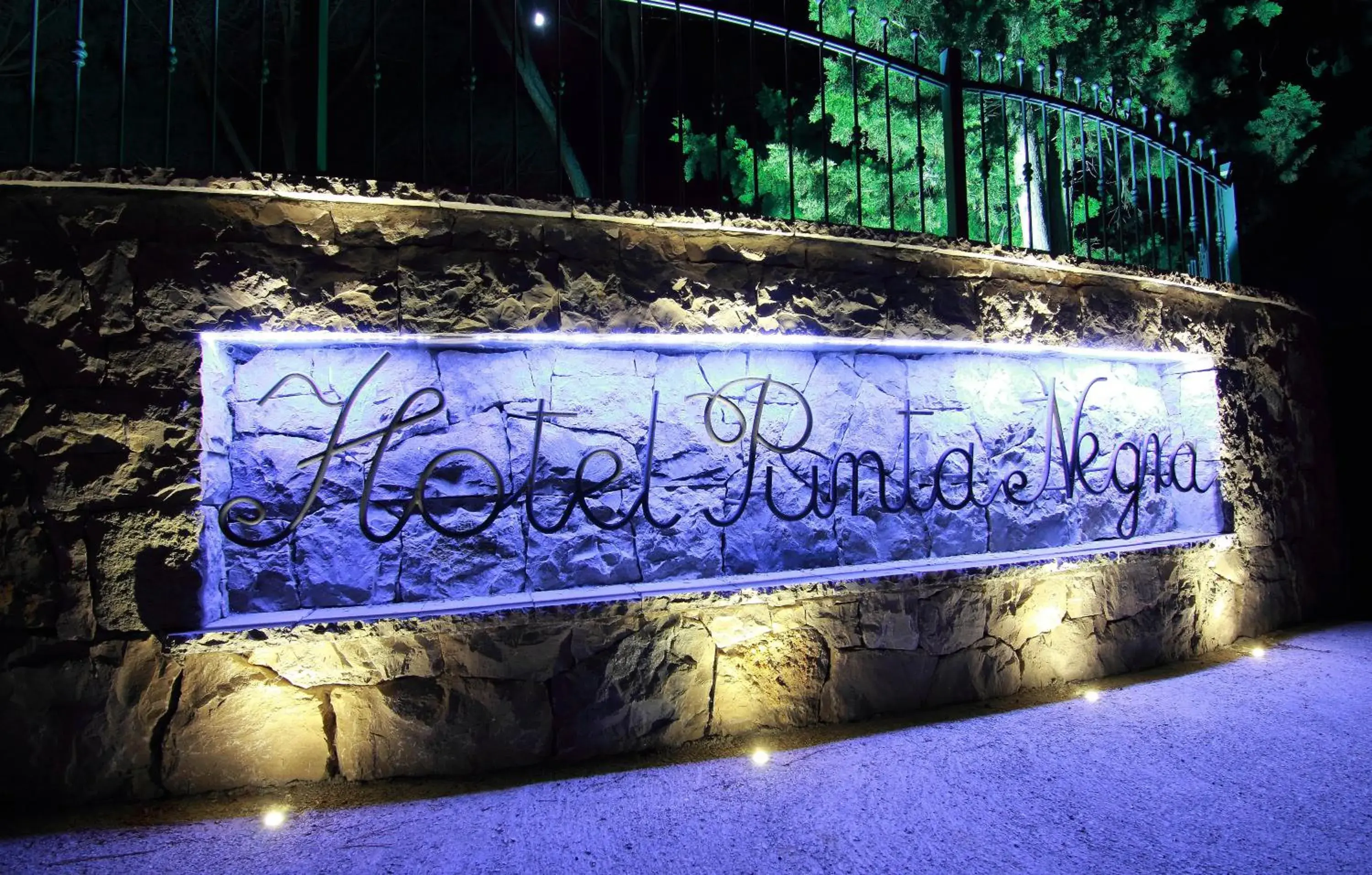 Facade/entrance in Hotel Punta Negra