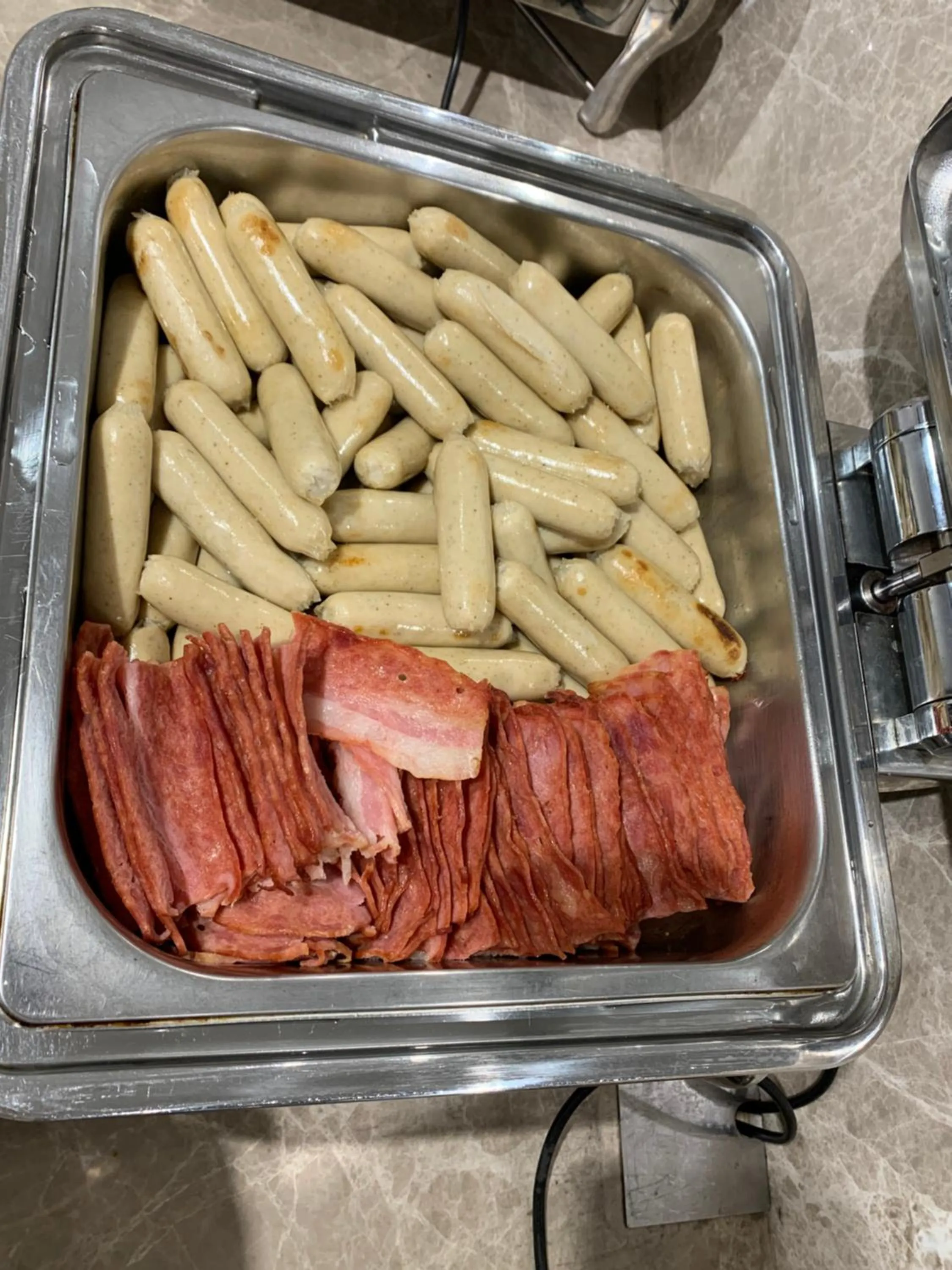 Breakfast in Bridal Tea House Hotel