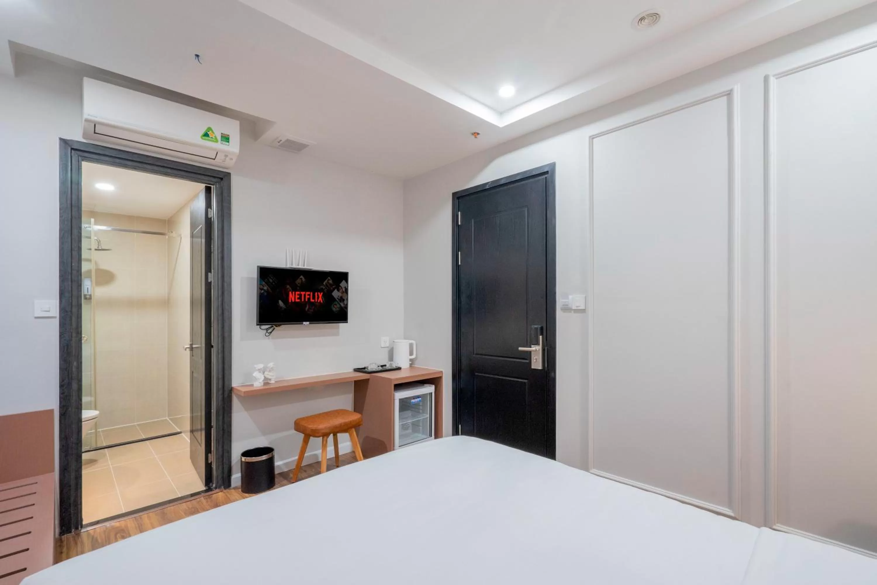 TV and multimedia, Bed in SAZI HOTEL - BÙI THỊ XUÂN