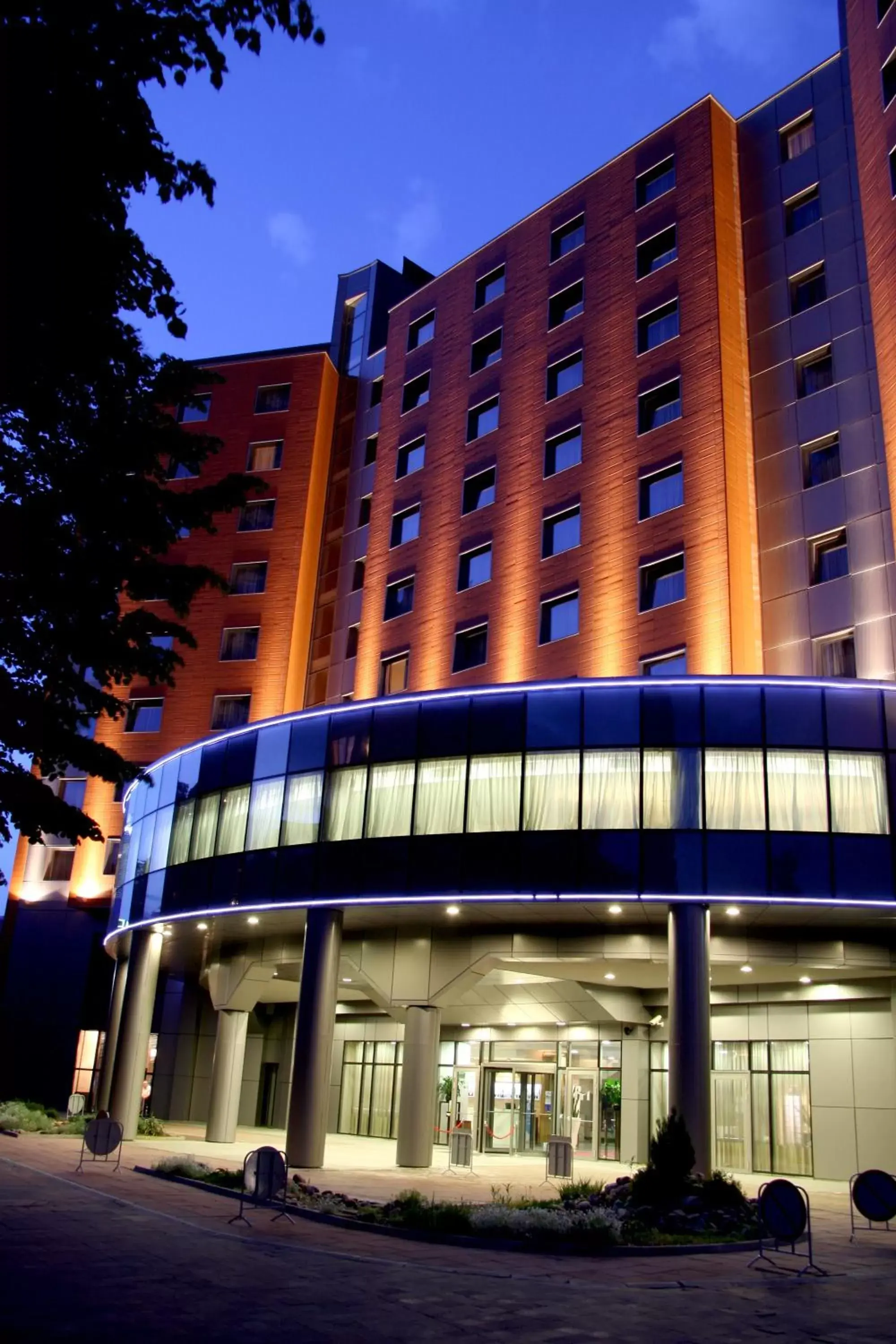 Facade/entrance, Property Building in Metropolitan Hotel Sofia, a member of Radisson Individuals