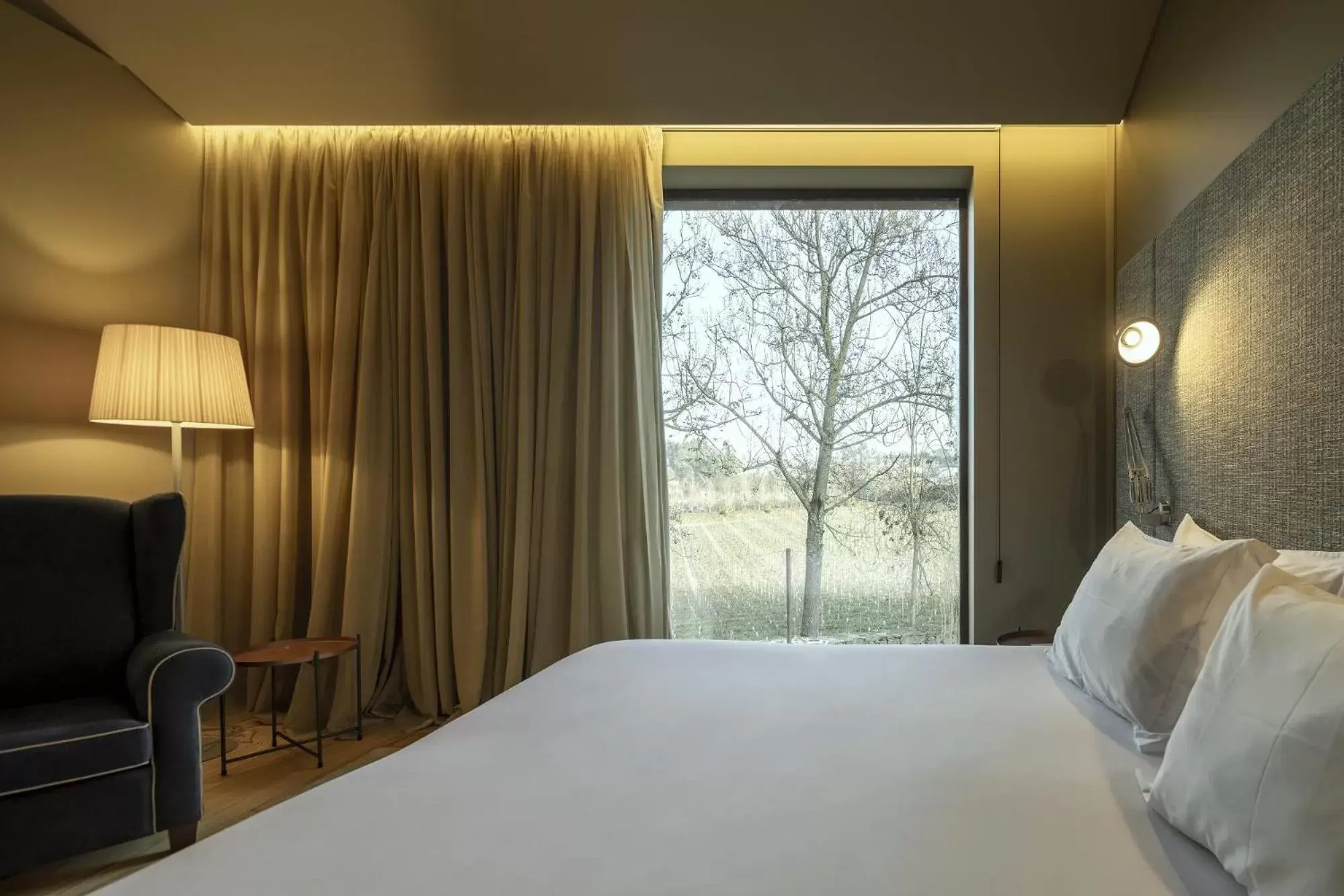 View (from property/room), Bed in Monverde - Wine Experience Hotel - by Unlock Hotels