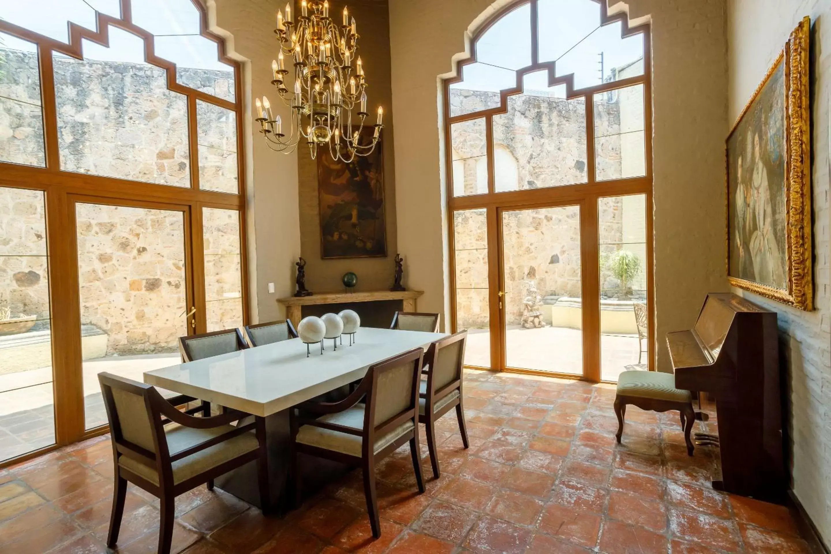 Photo of the whole room, Dining Area in Quinta Real Guadalajara