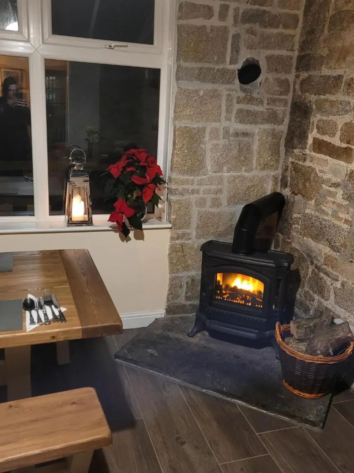 Restaurant/places to eat in Wheal Tor