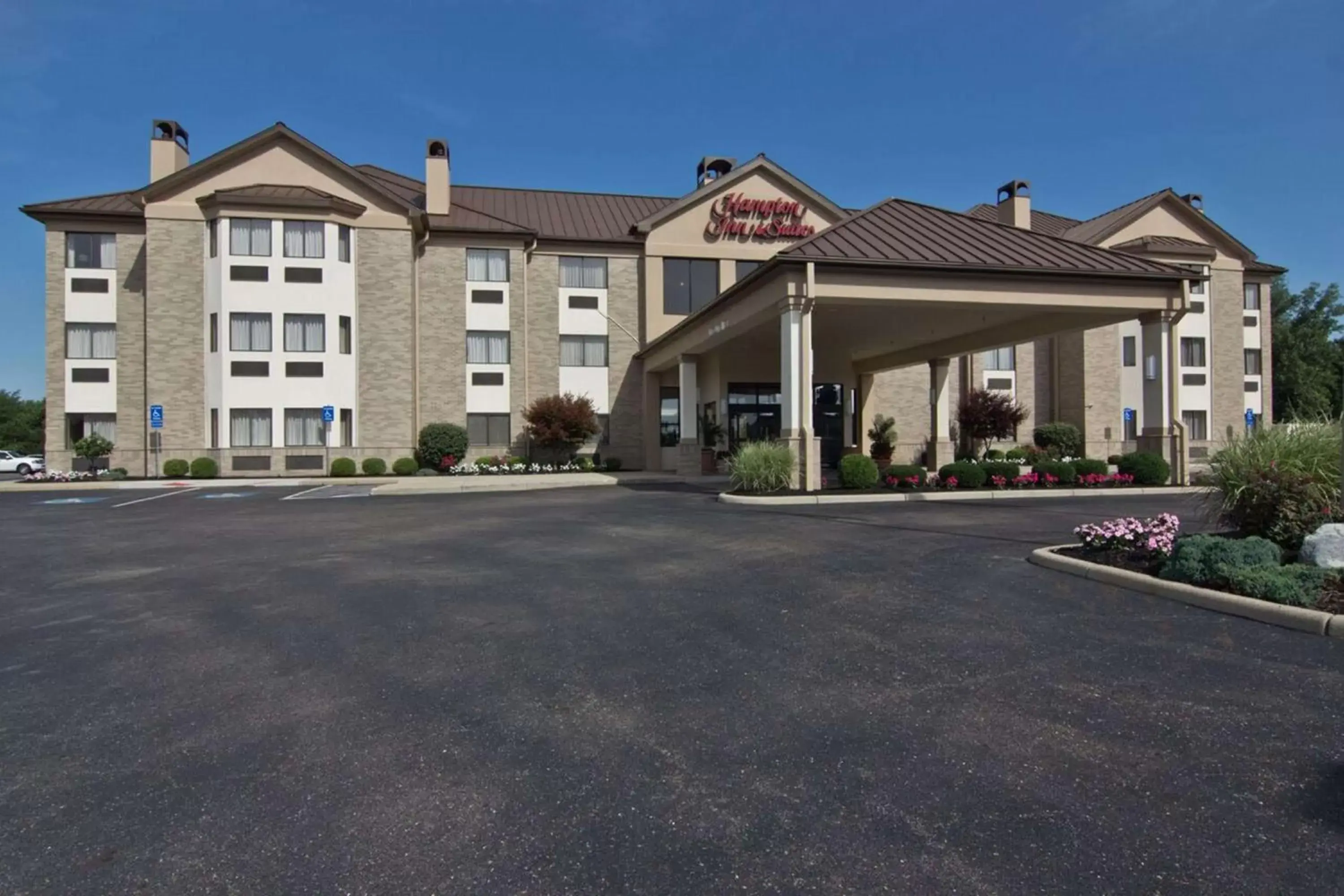Property Building in Hampton Inn & Suites Chillicothe