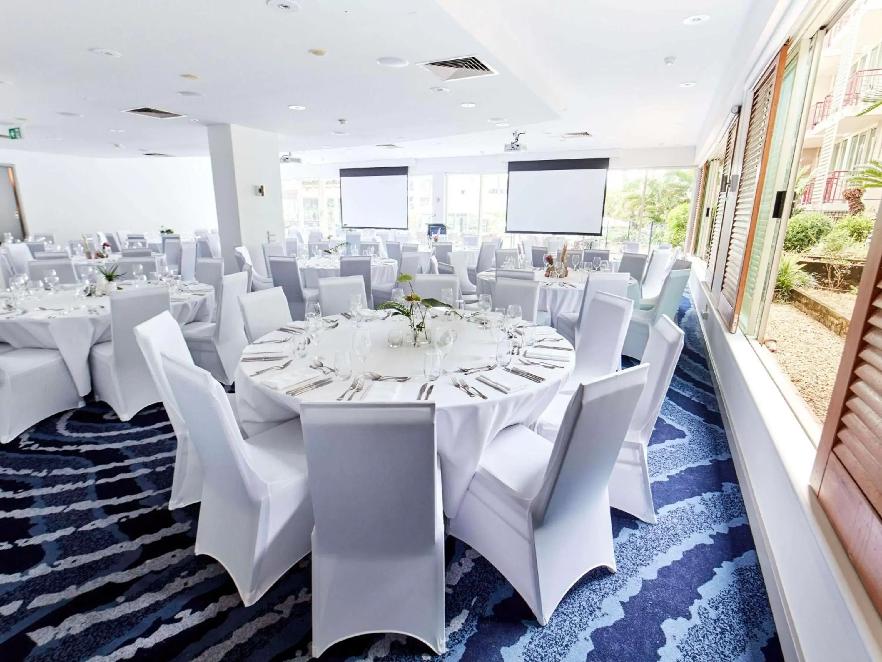 wedding, Banquet Facilities in Novotel Cairns Oasis Resort