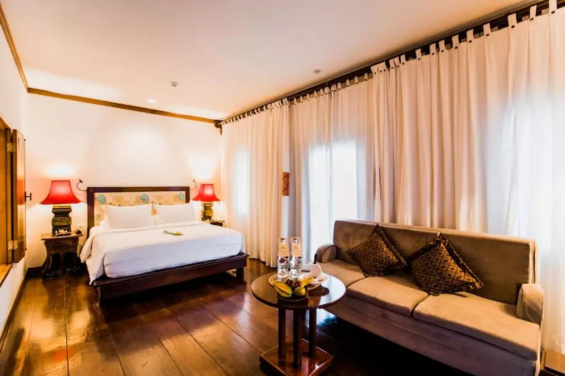 Bed in Hotel Tugu Malang - CHSE Certified