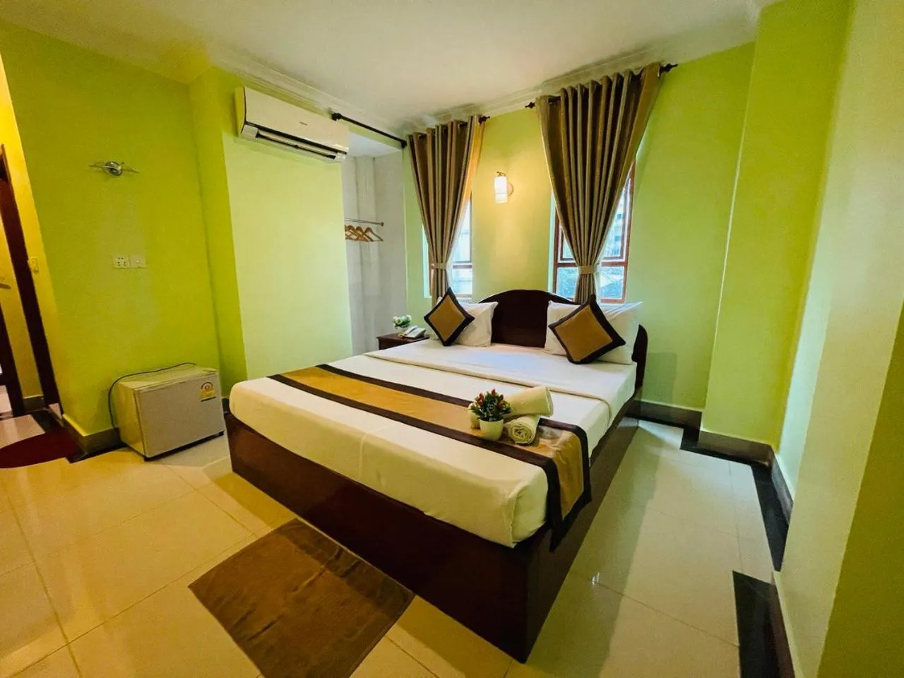 Bed in Spean Meas Hotel