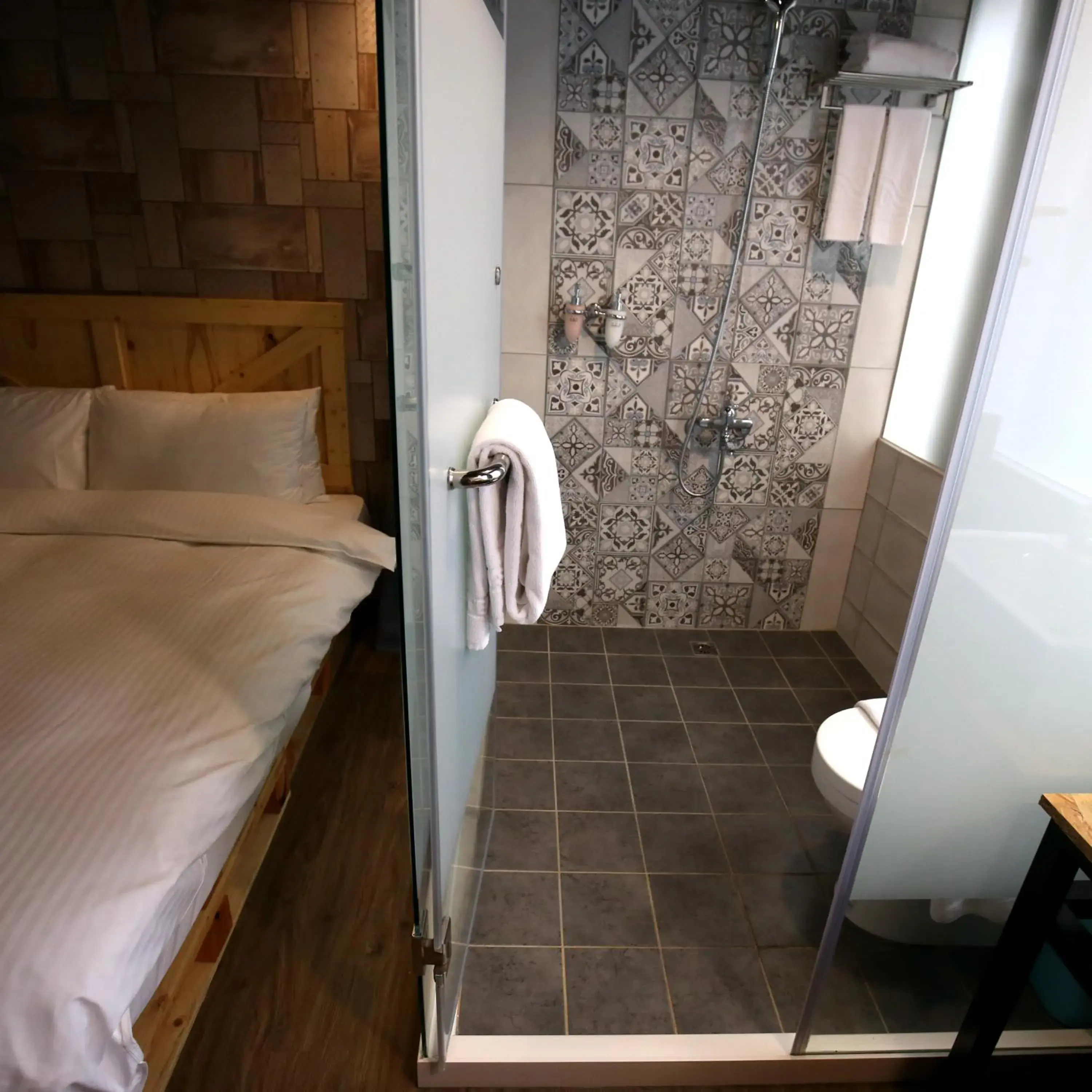 Bathroom, Bed in Nys Loft Hotel