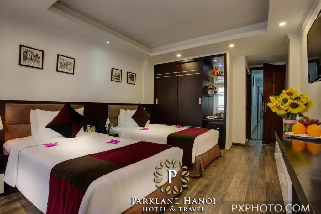 Bedroom, Bed in Parklane Central Hanoi Hotel