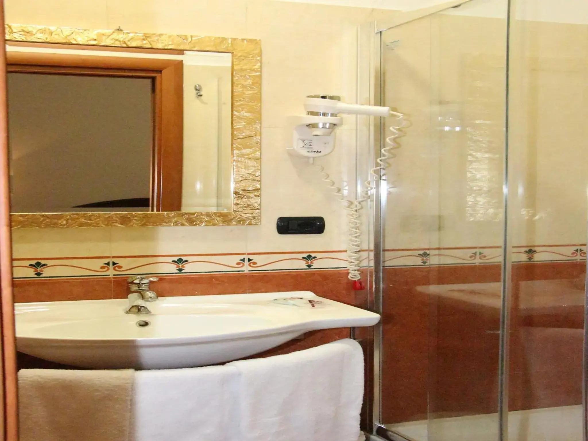 Bathroom in Hotel Mirage