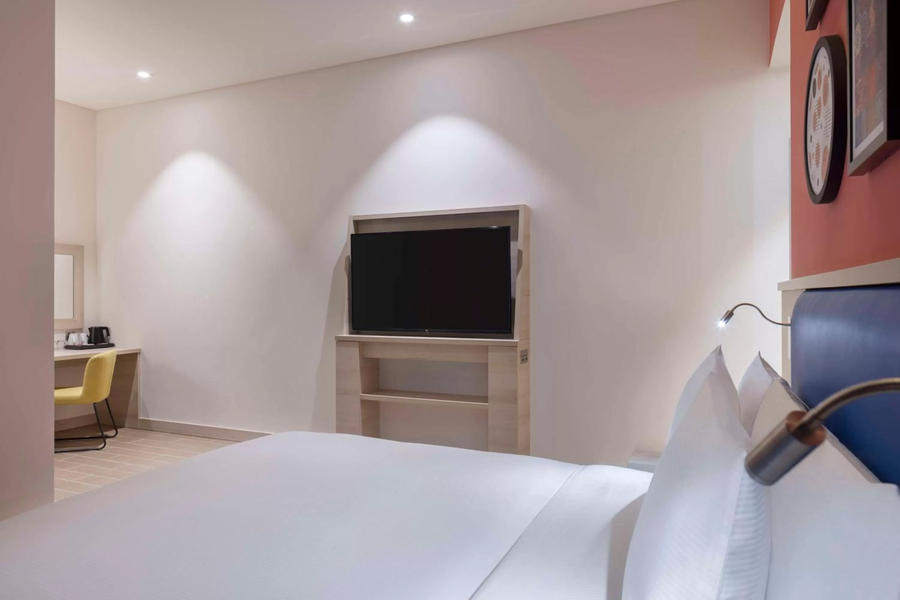 Bed in Hampton By Hilton Doha Old Town