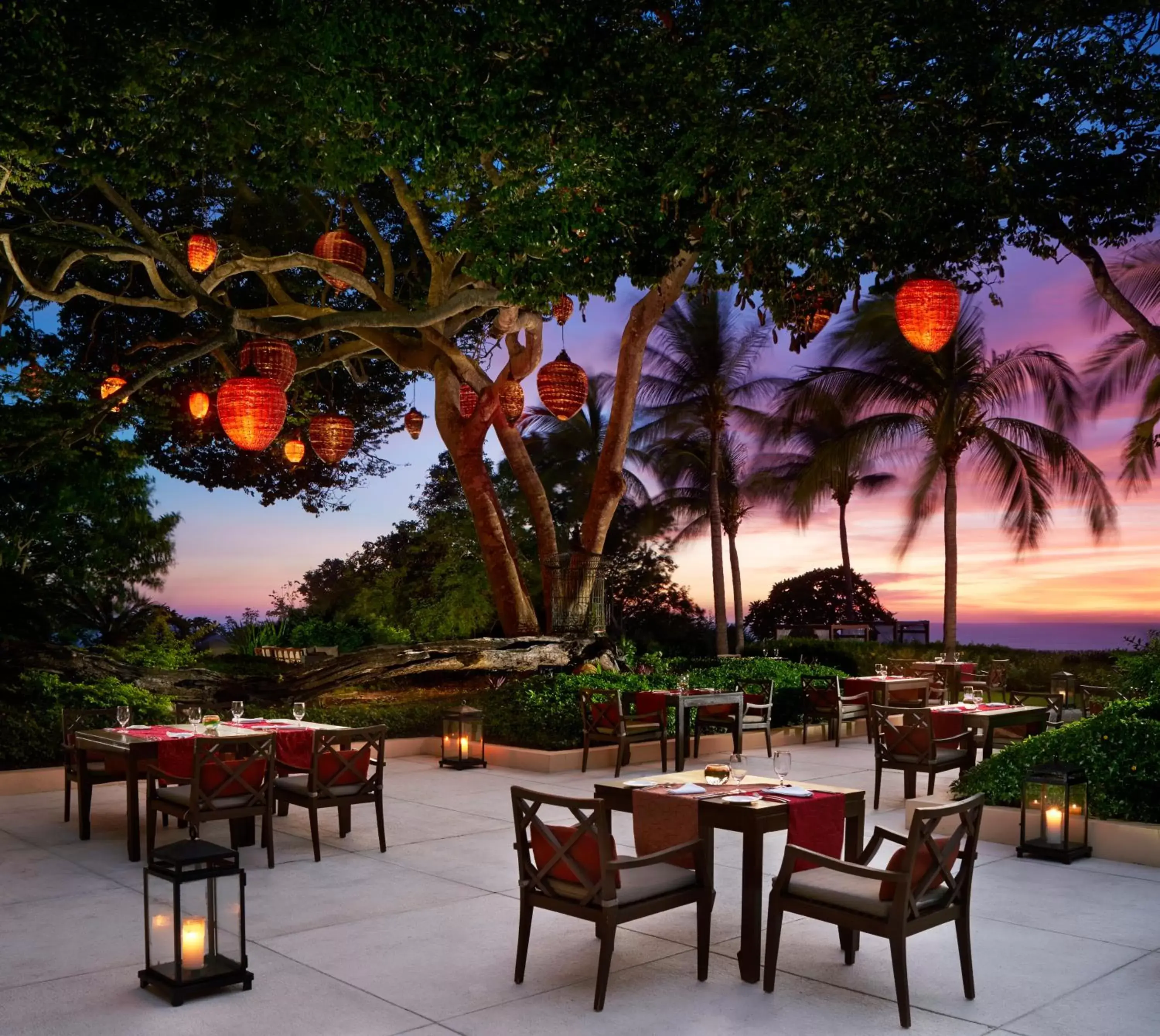 Patio, Restaurant/Places to Eat in Banyan Tree Cabo Marques