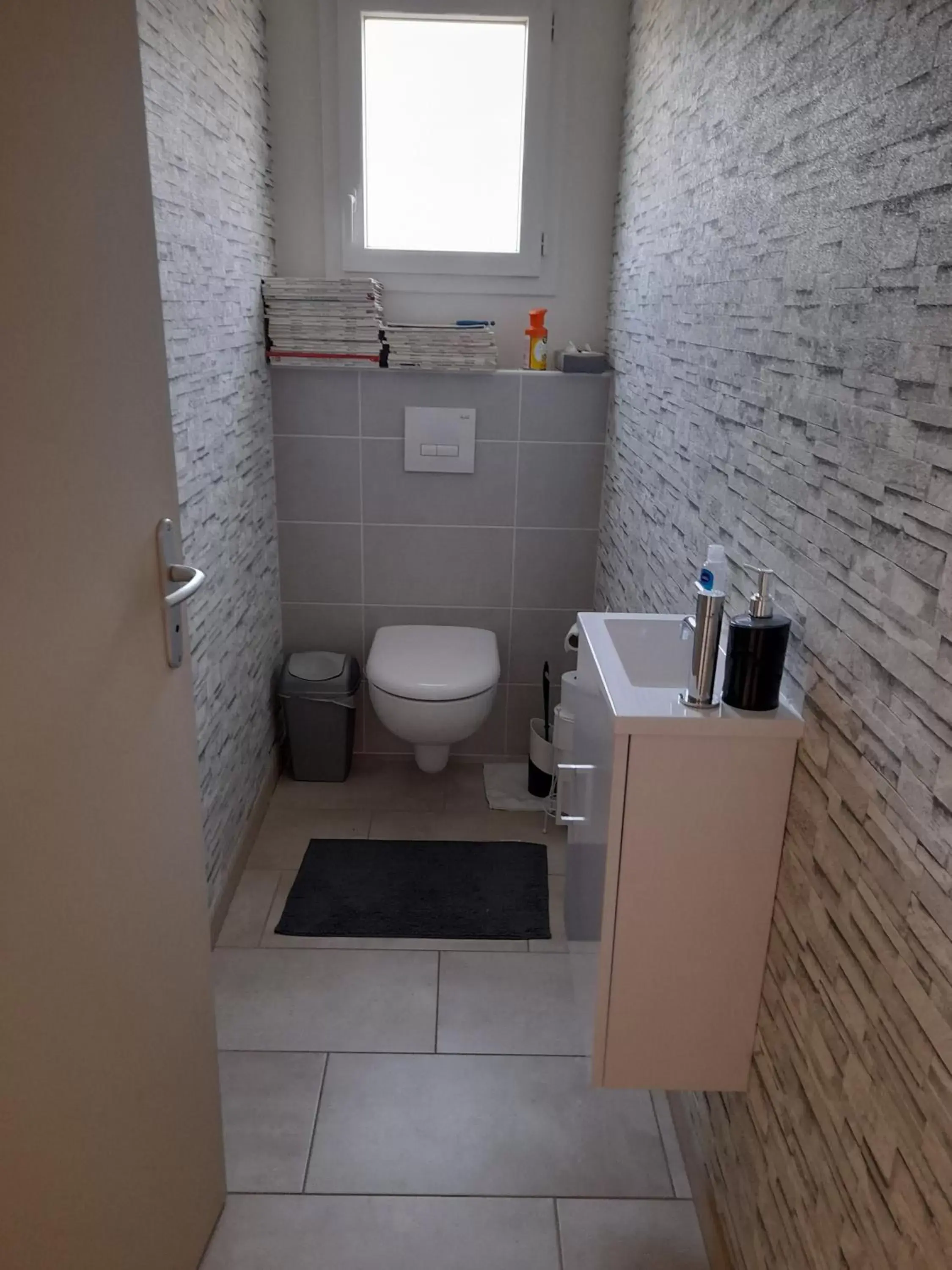 Toilet, Bathroom in CHEZ VIVIANE