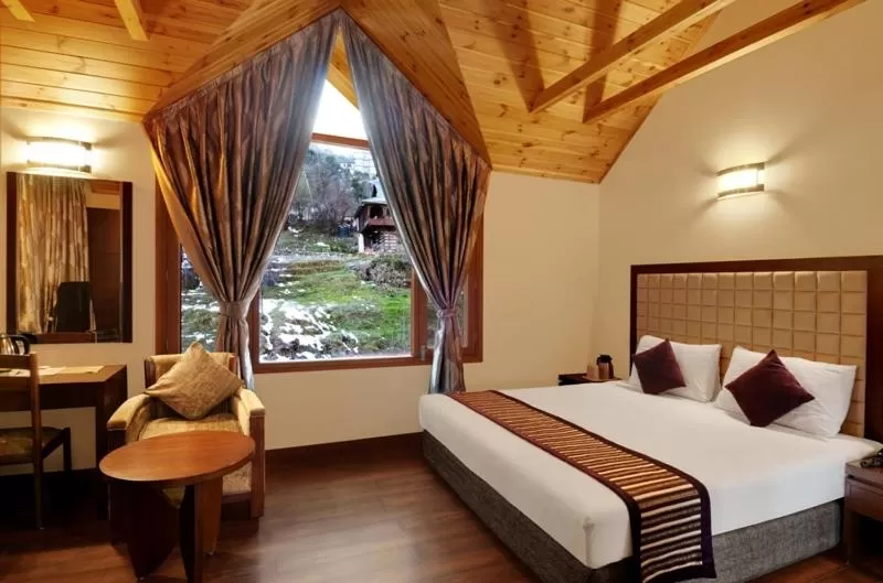 Bedroom, Bed in Shingar Regency