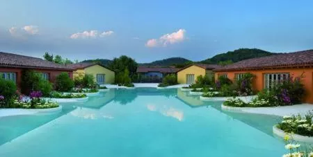 Swimming pool in Joia Hotel & Luxury Apartments RTA