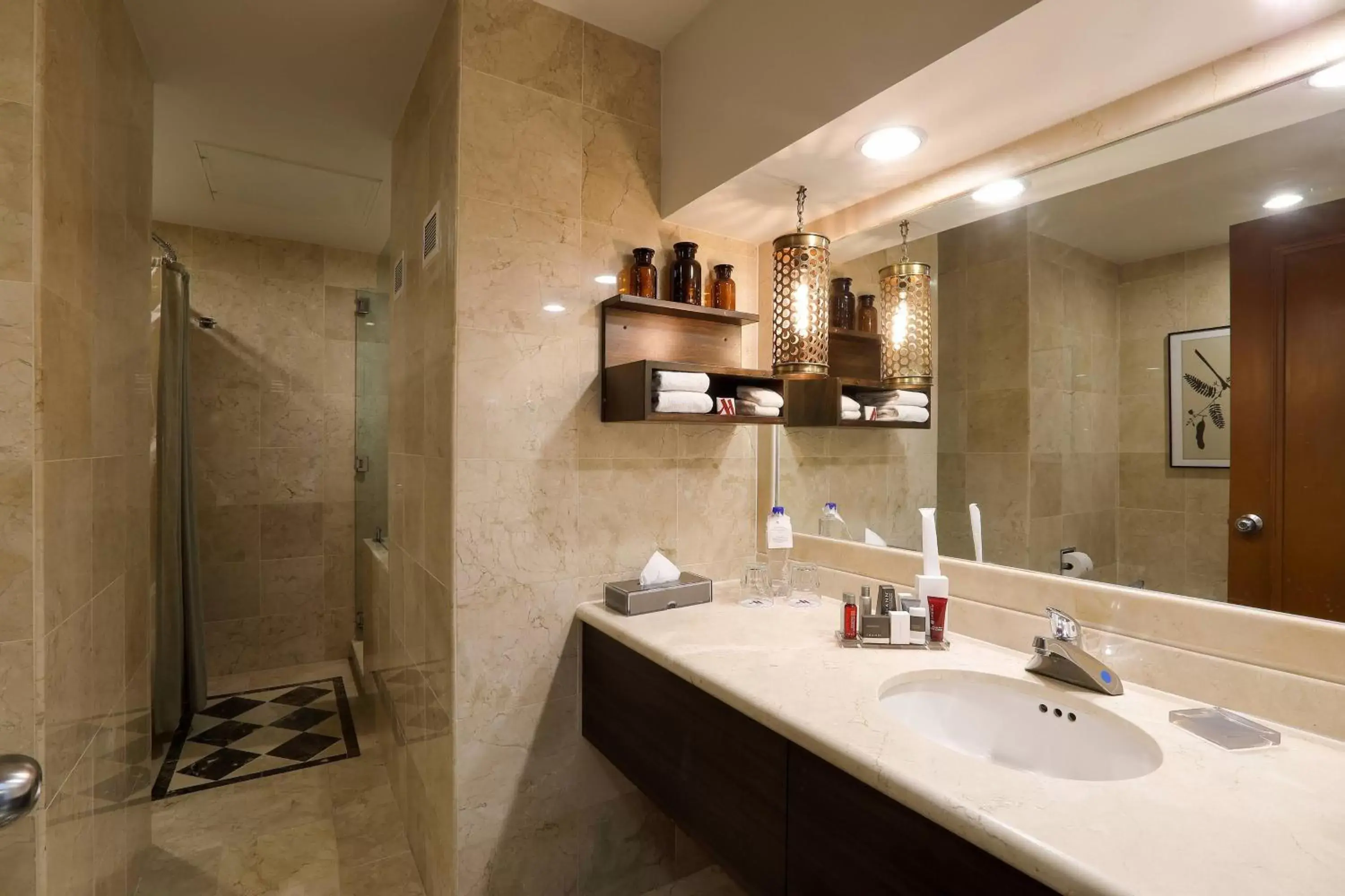 Bathroom in Villahermosa Marriott Hotel