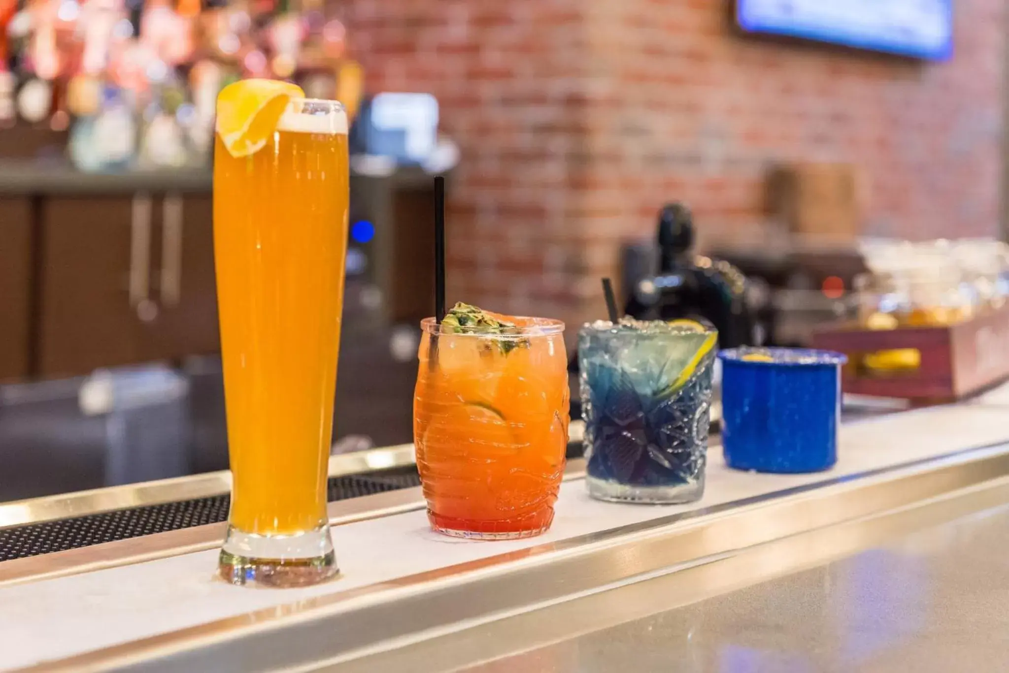 Lounge or bar in Hotel Indigo Frisco by IHG Lounge or bar in Hotel Indigo Frisco by IHG