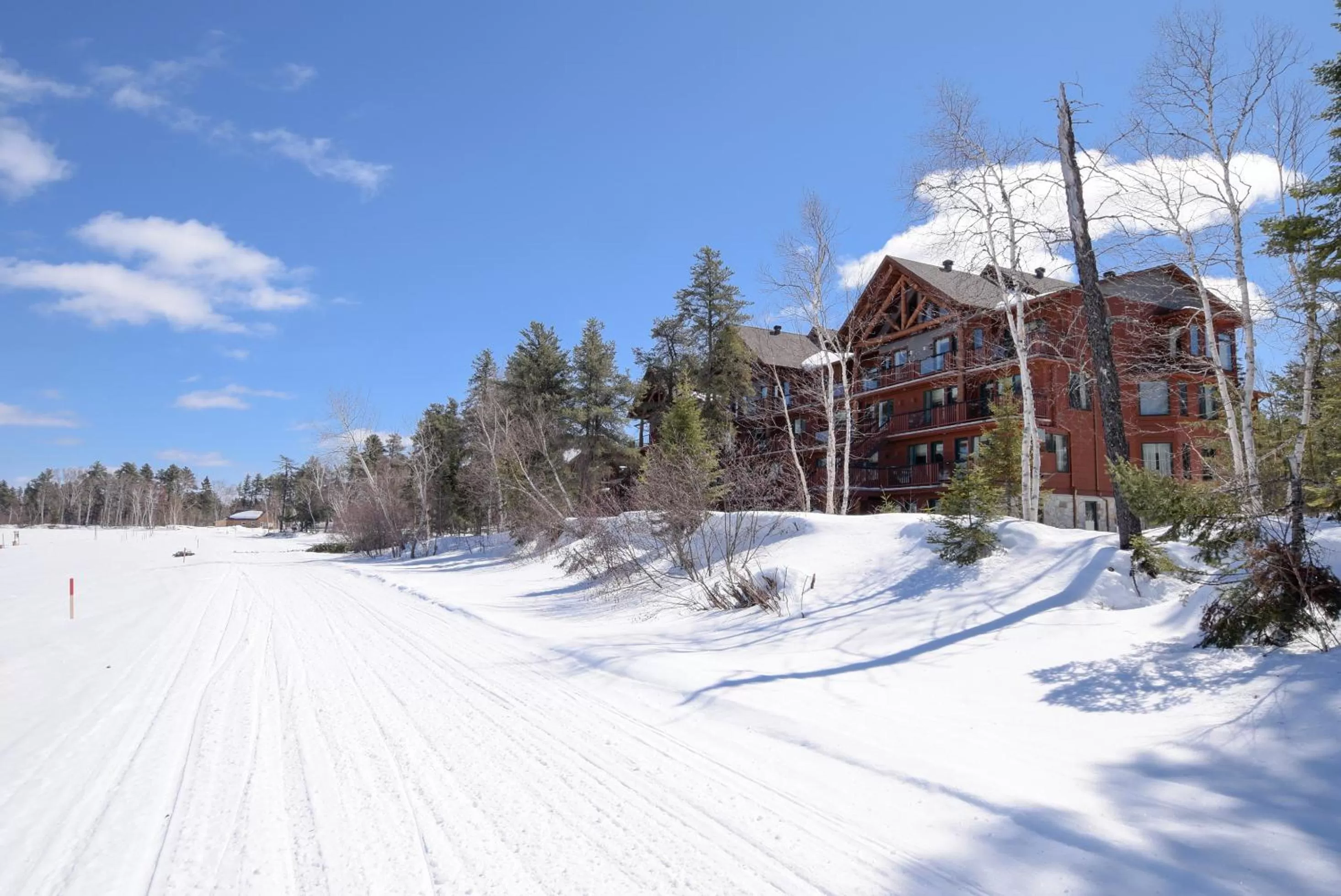 Les Condos Du Lac Taureau- Rooms & Condos