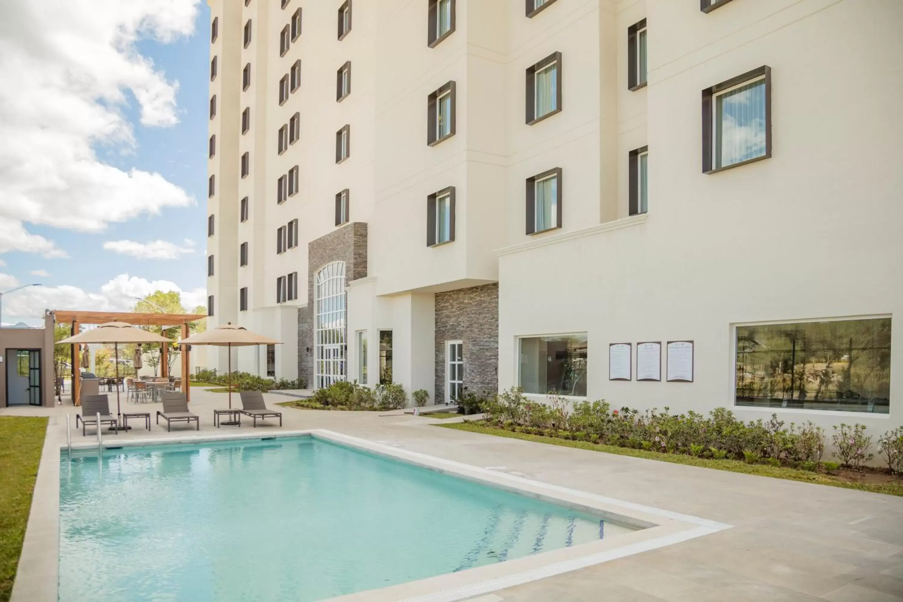 Swimming Pool in Staybridge Suites Silao, an IHG Hotel