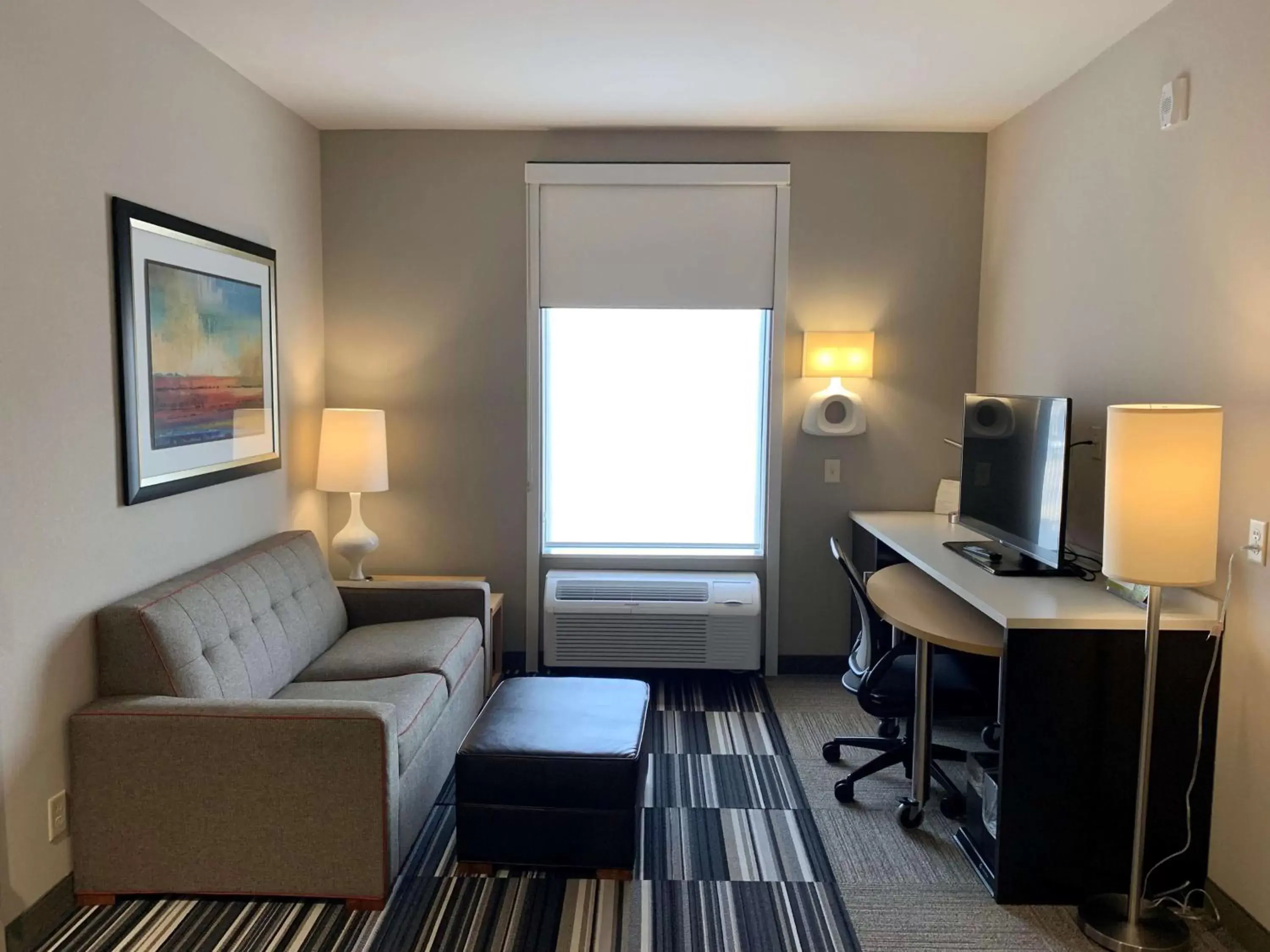 Queen Studio with Two Queen Beds - Mobility and Hearing Access/Non-Smoking in Home2 Suites by Hilton Fort Smith Queen Studio with Two Queen Beds - Mobility and Hearing Access/Non-Smoking in Home2 Suites by Hilton Fort Smith