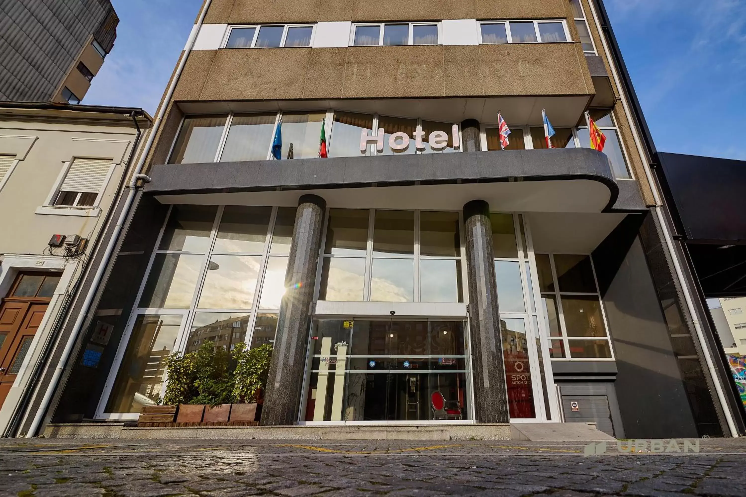 Facade/entrance, Property Building in Urban Hotel Amadeos